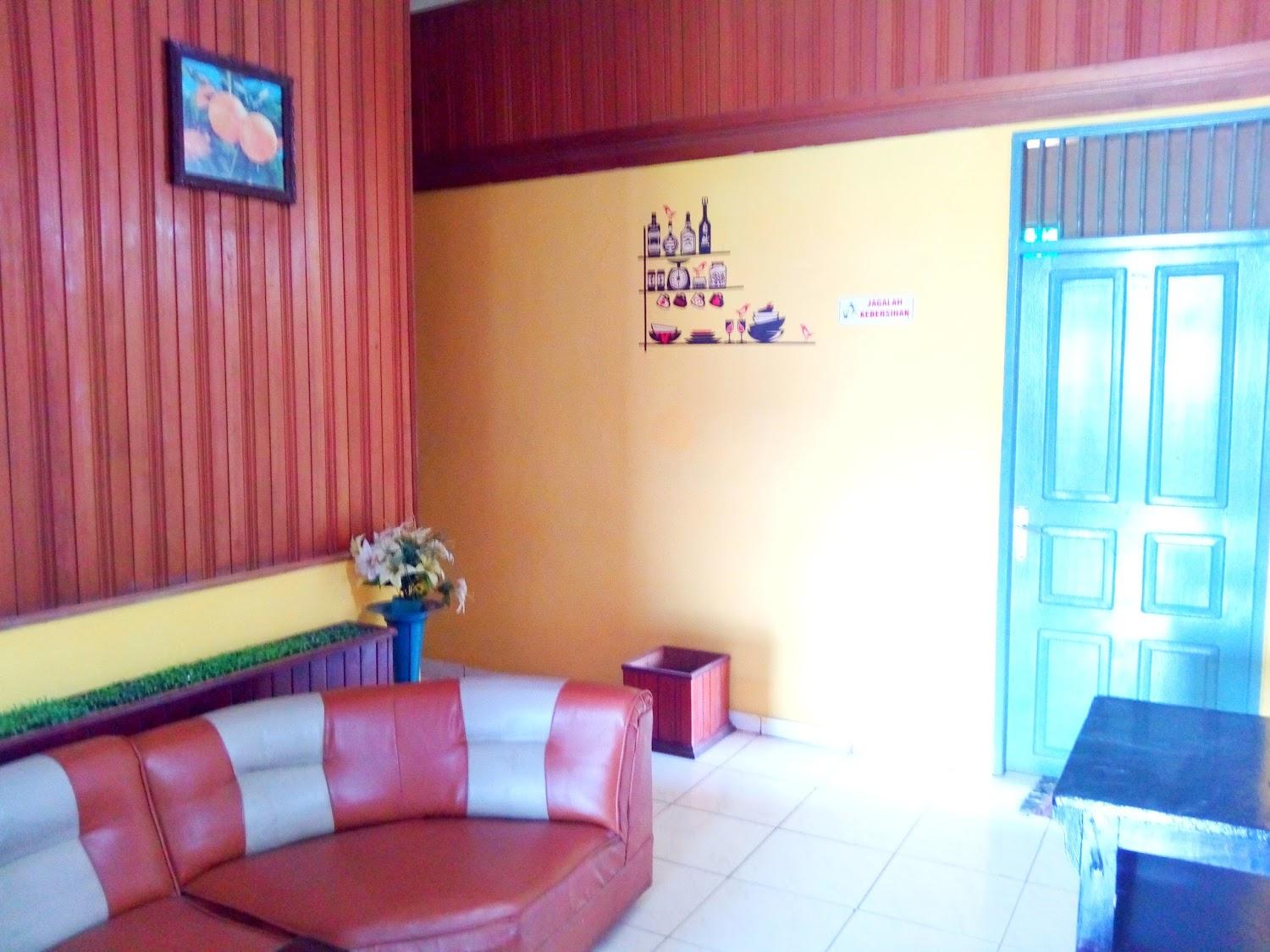 Cover Image for Hotel Telaga Biru