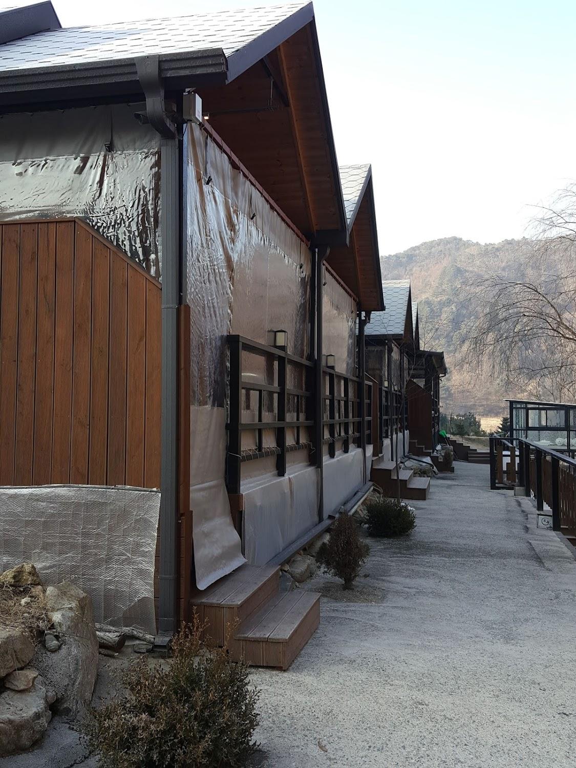 Cover Image for Hwacheon 632 Pension