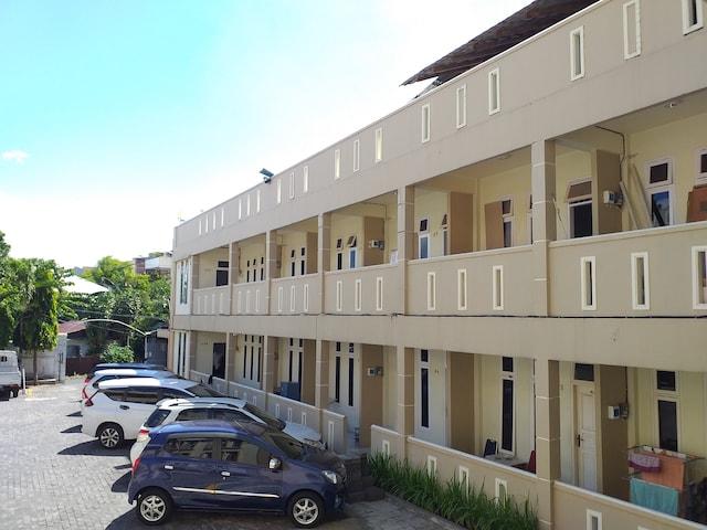 Cover Image for OYO Life 2664 D'kost