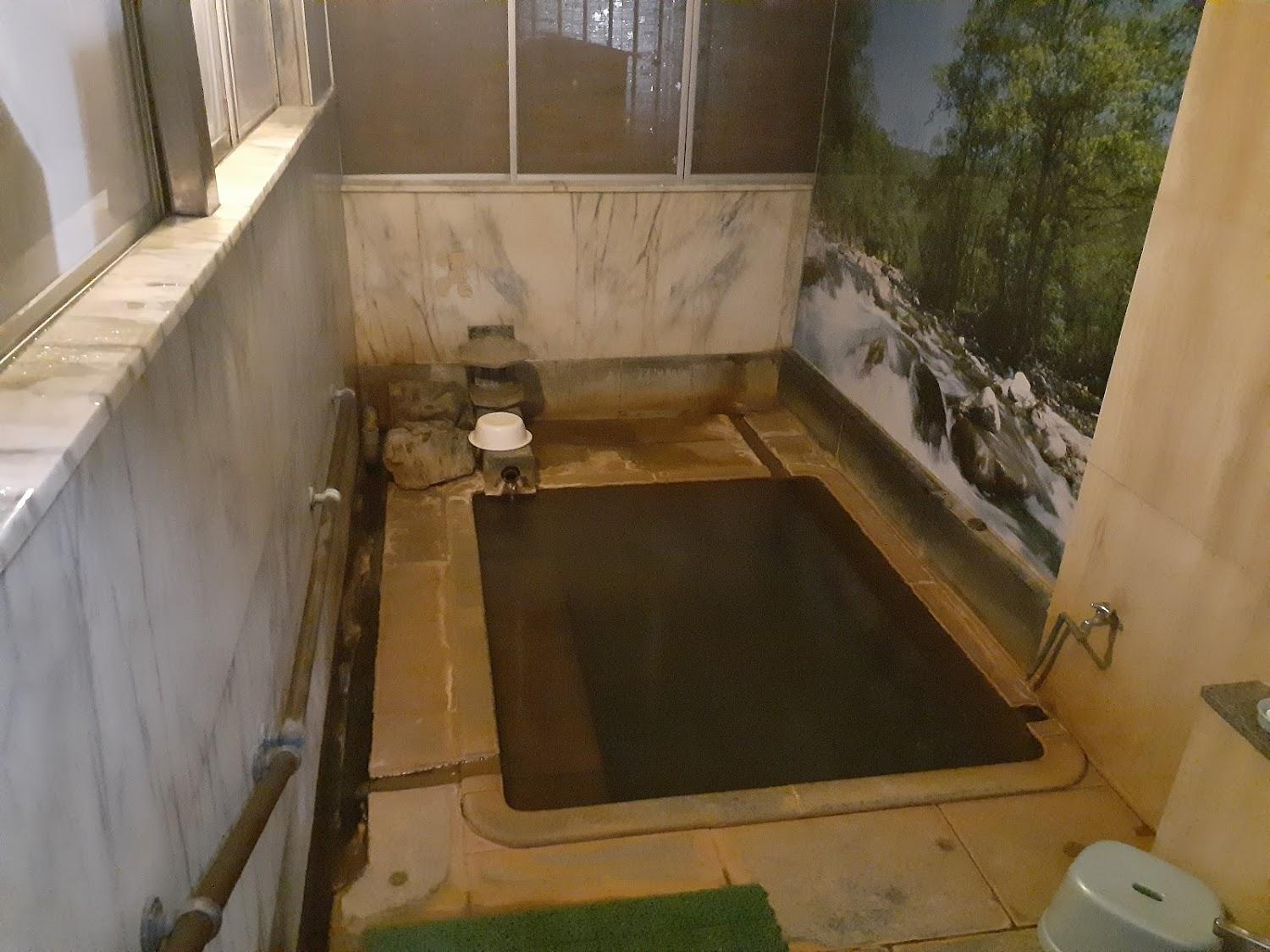 Cover Image for Miuraya Ryokan