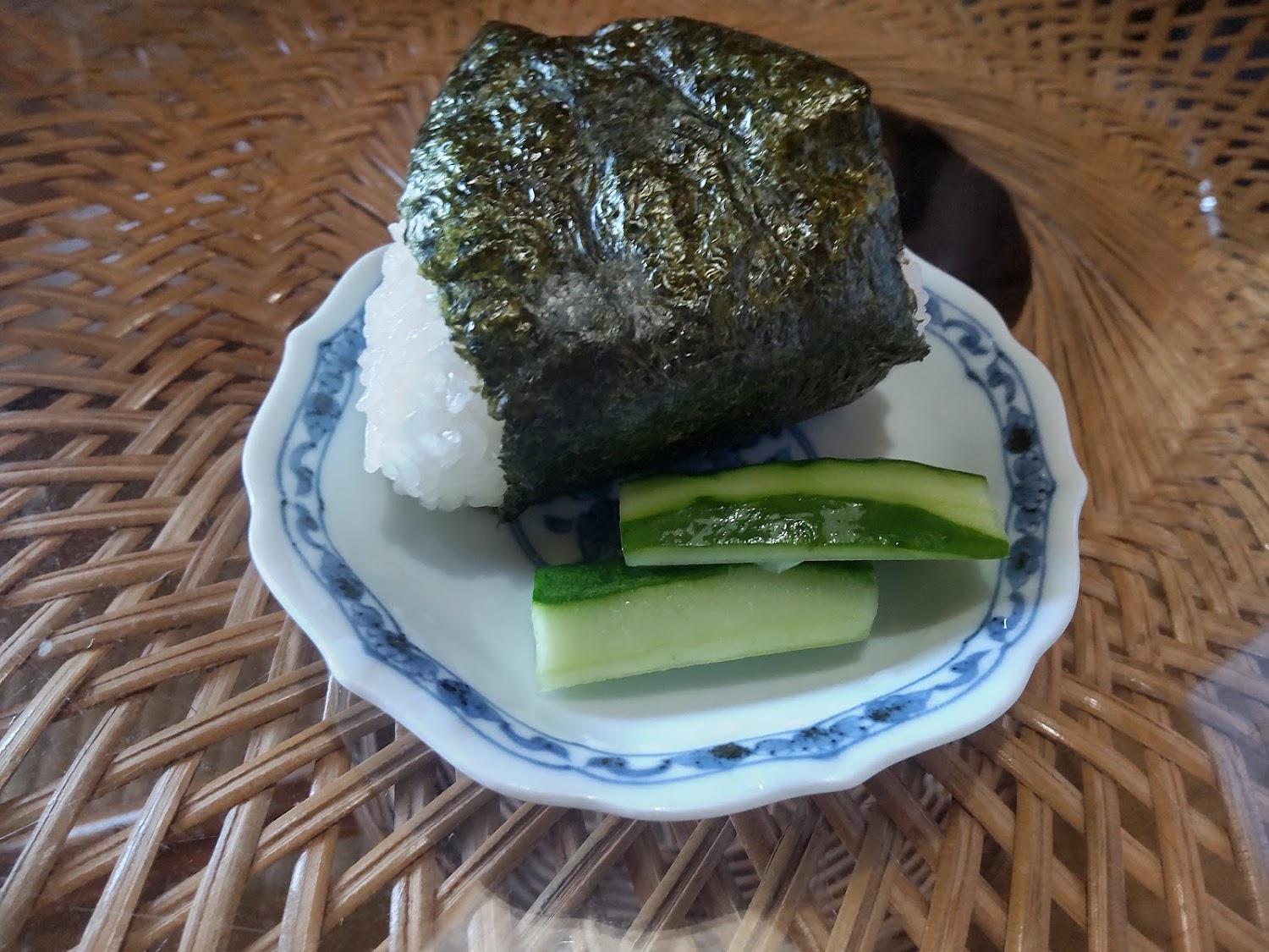 Cover Image for Ảnh At a glance