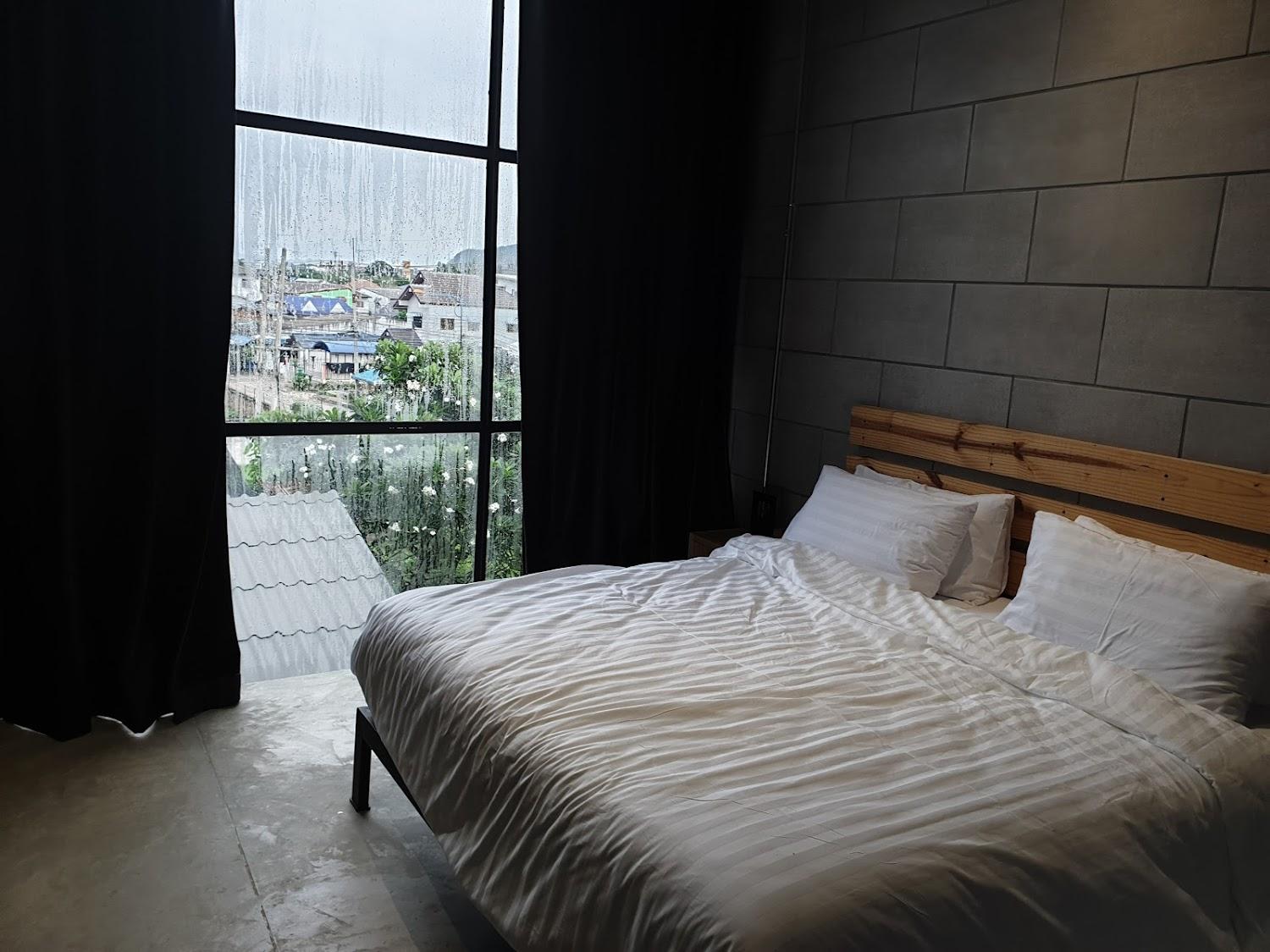 Cover Image for Owl Poshtel Kanchanaburi