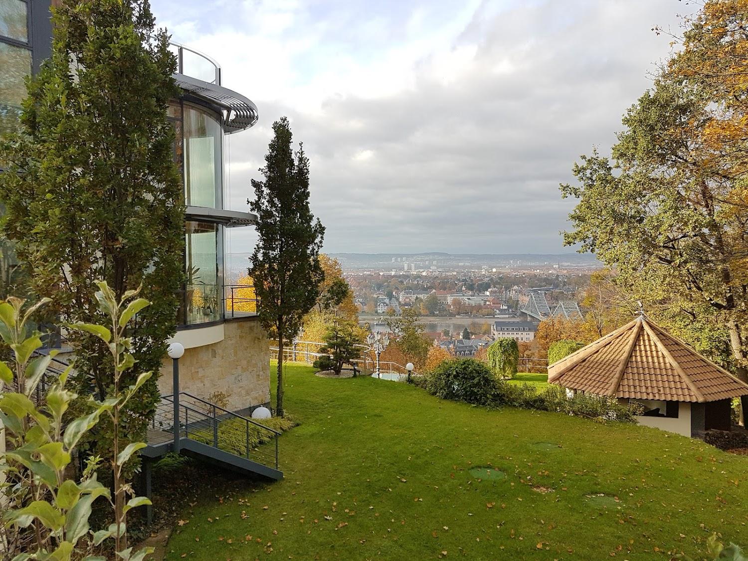 Cover Image for Villa Via Lapis Dresden | Apartments & Ferienwohnungen
