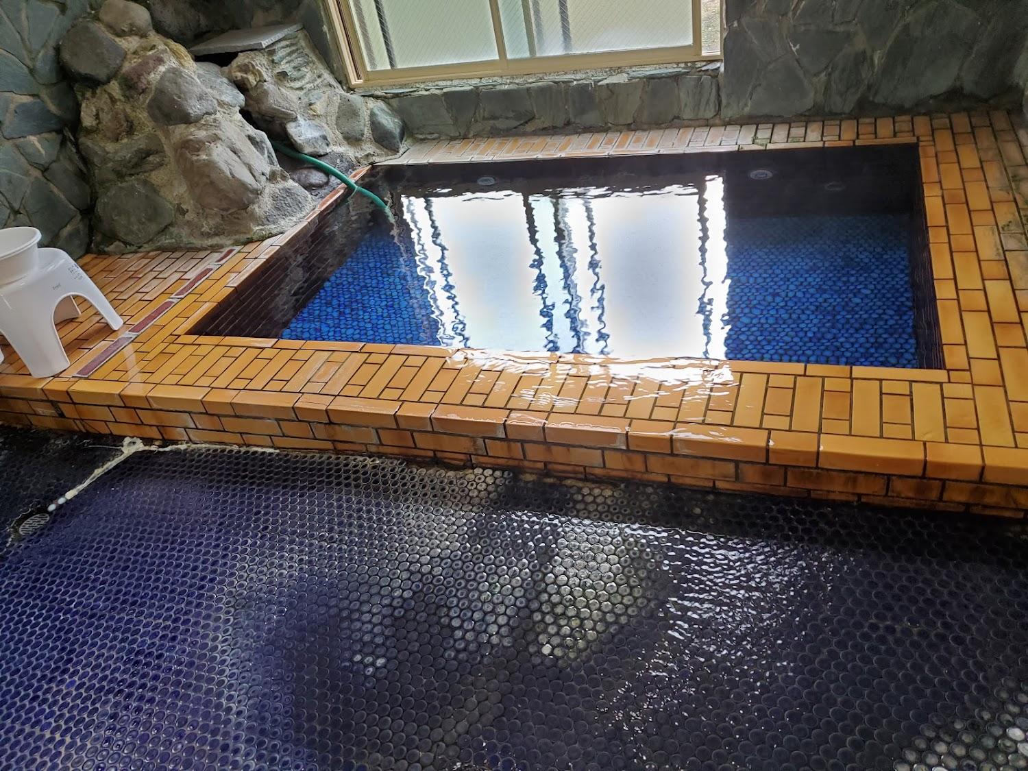 Cover Image for 温泉民宿 越後屋