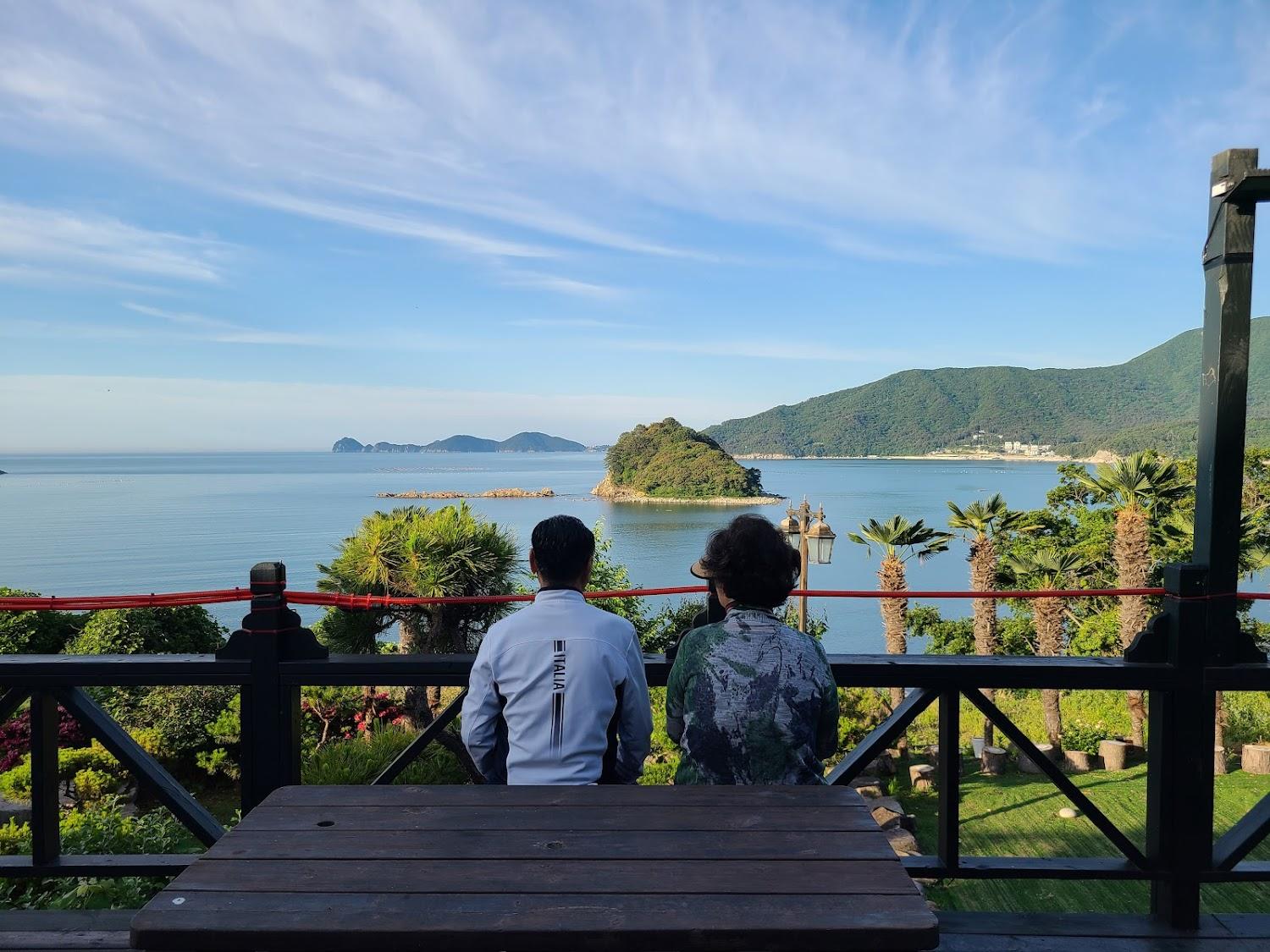 Cover Image for 섬마을펜션