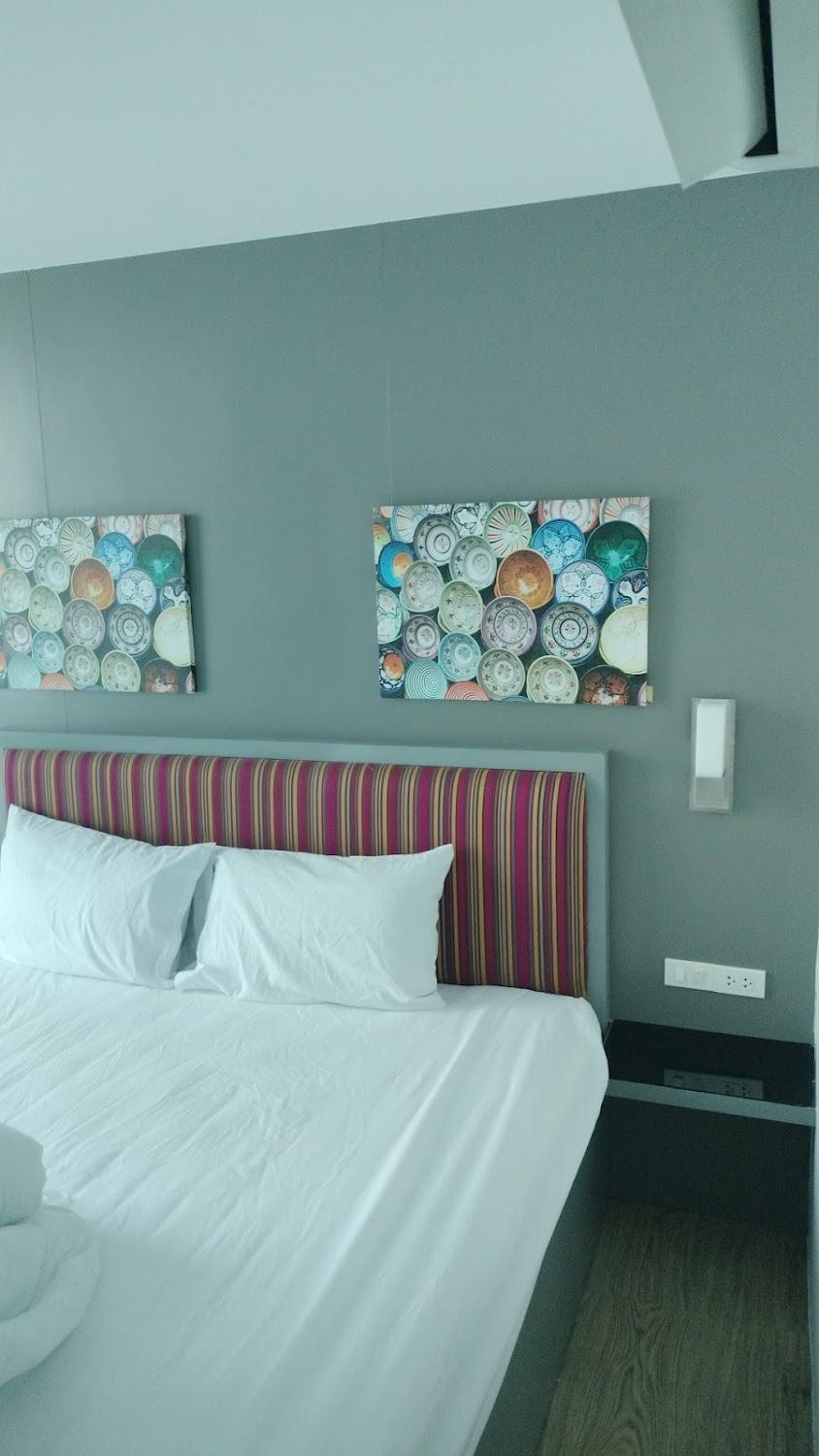 Cover Image for 8 Hotel & Cafe