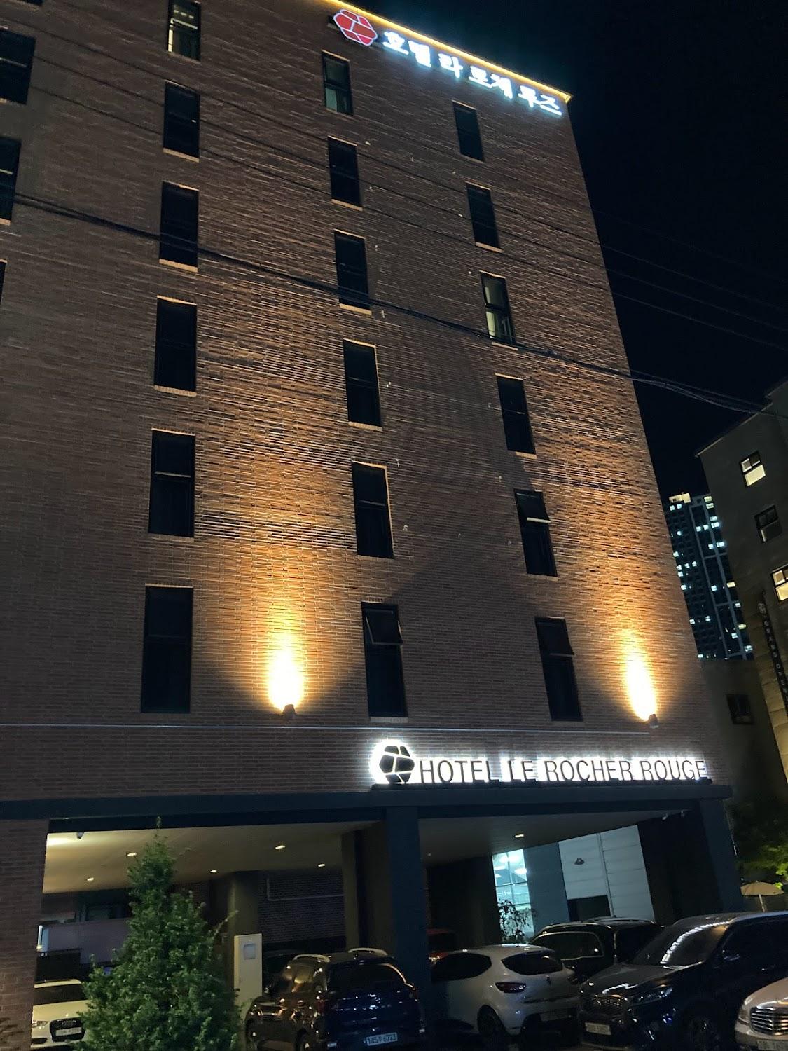 Cover Image for Lerocherrouge Hotel