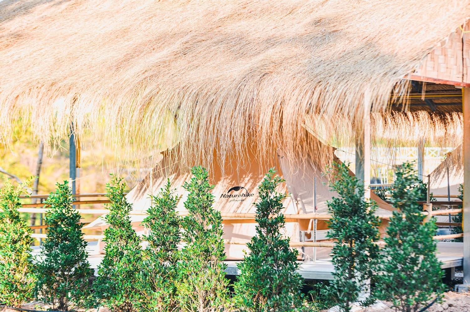 Cover Image for 3039 Nakee Base Camp - นาคี เบสแคมป์