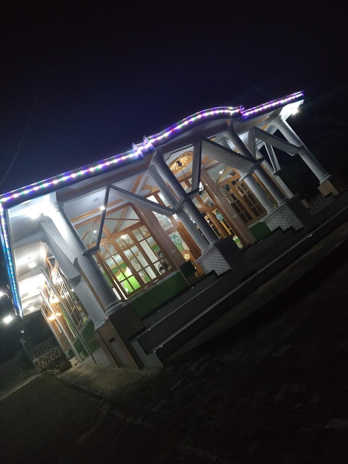 Cover Image for OYO 3128 Hotel Lahor Indah