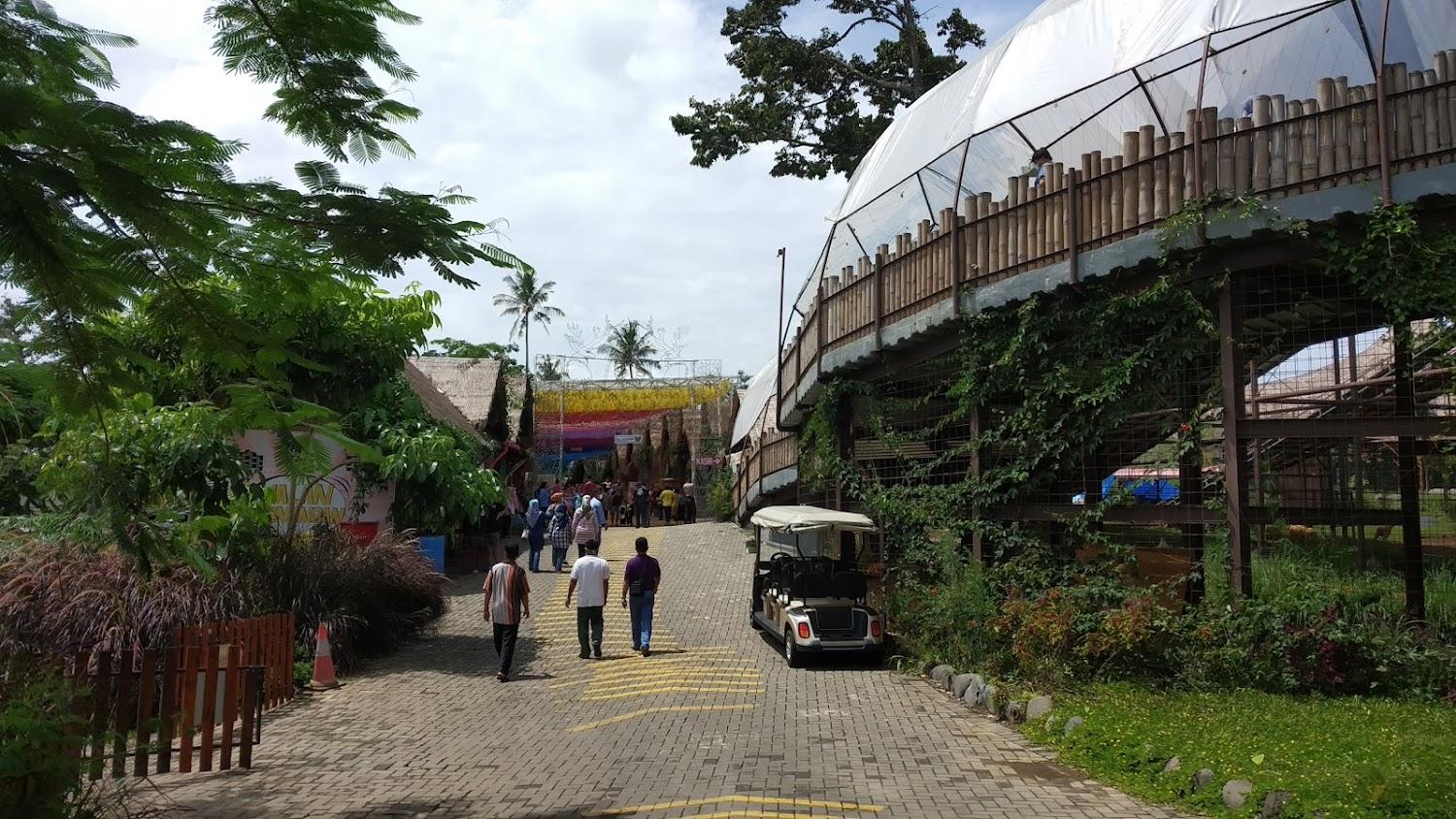 Cover Image for Dusun Semilir
