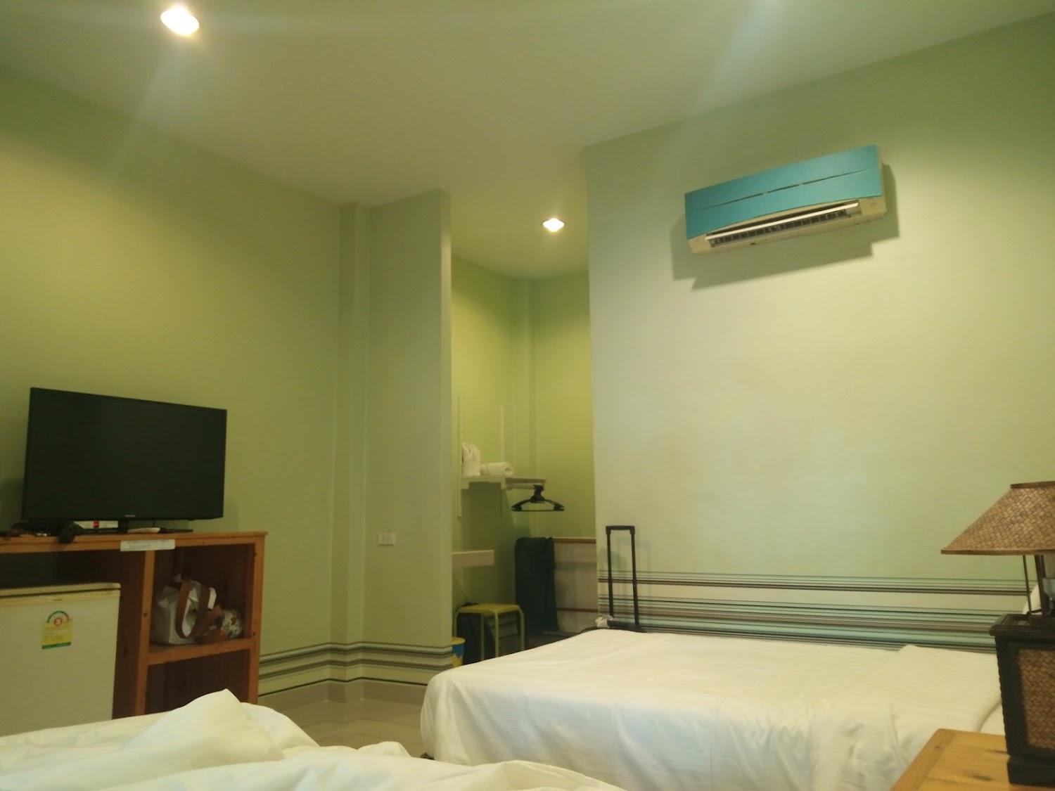 Cover Image for Baan Pud Duj Pien บ้านพุฒิดุจเพียร