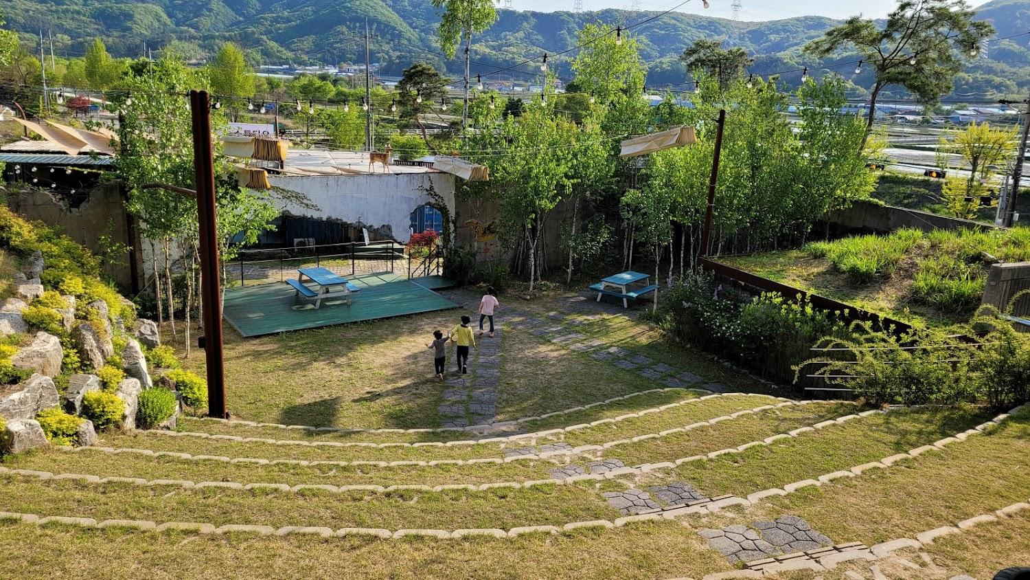 Cover Image for Homi Pension 호미펜션, 김미화마을