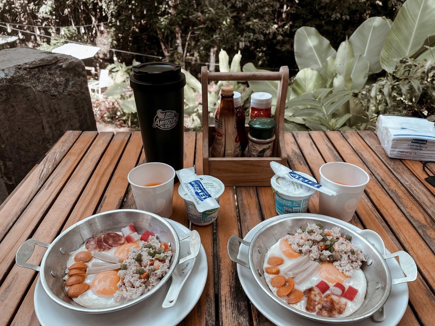 Cover Image for BEE FOREST, Cafe’ Terrace&Chiangmai
