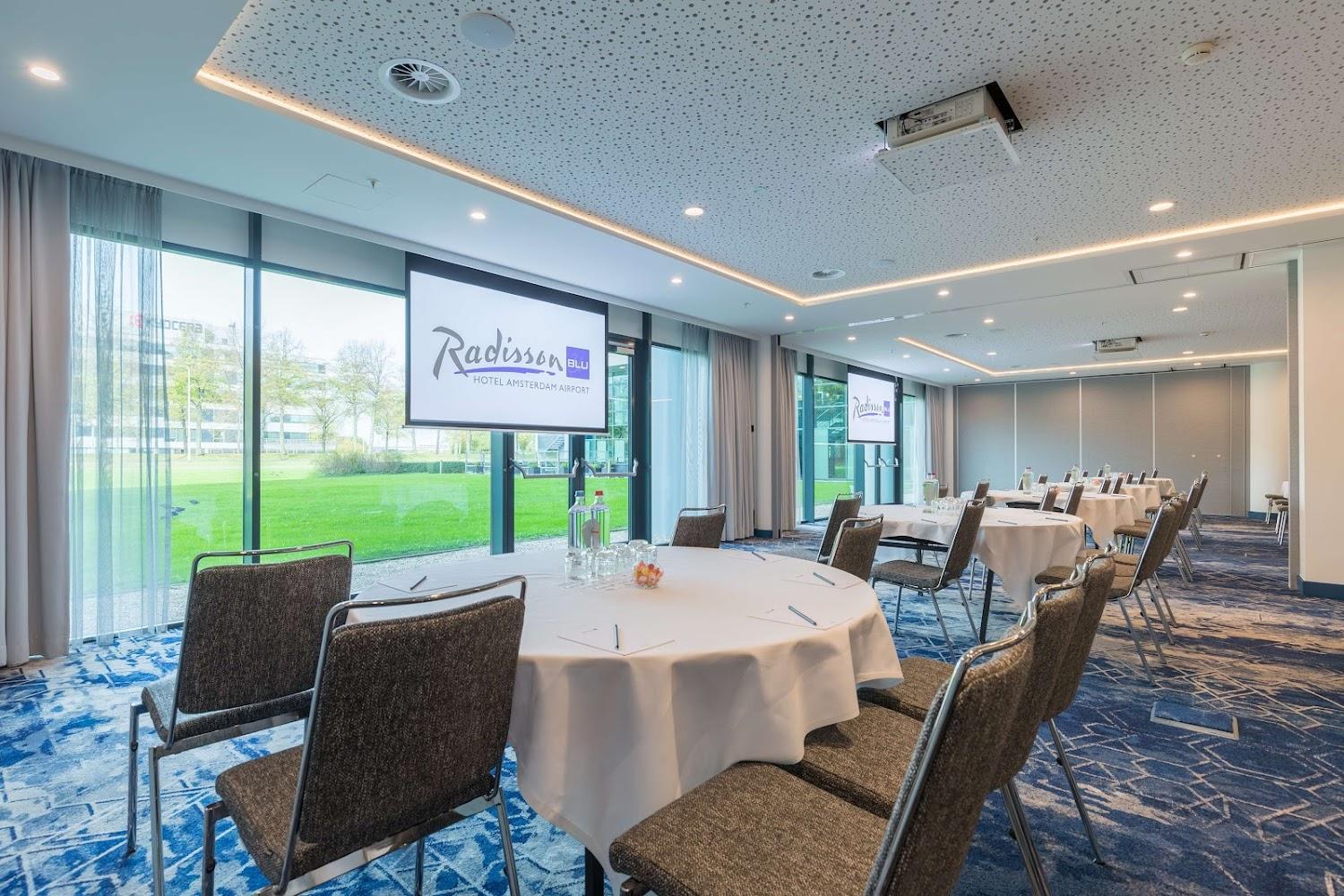 Cover Image for Radisson Blu Hotel, Amsterdam Airport