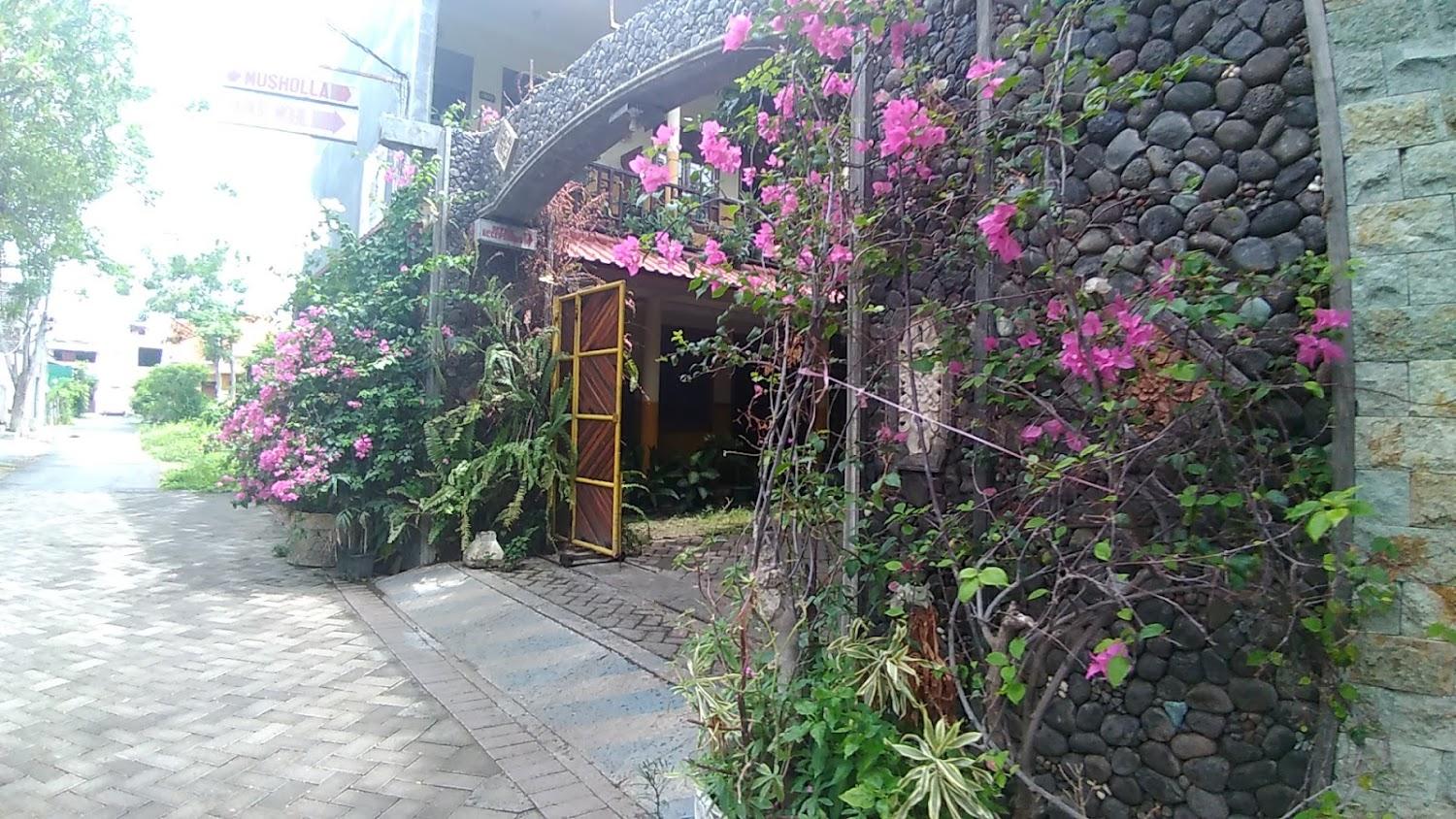 Cover Image for Home Stay / Penginapan Hadi's
