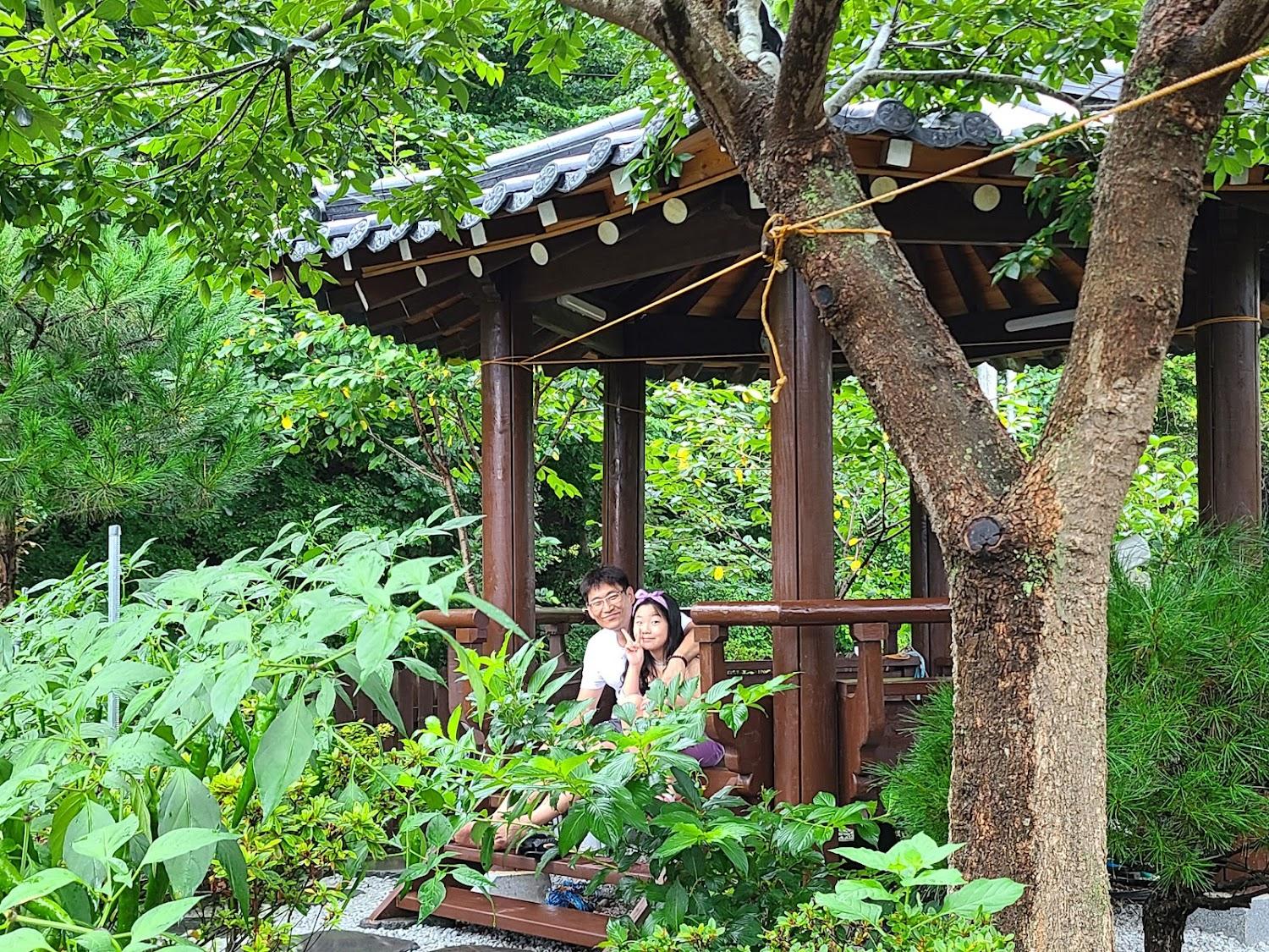 Cover Image for 강릉 소금강냇물소리펜션