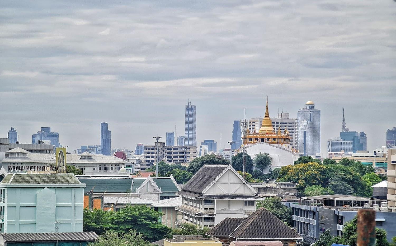 Cover Image for Thana Wisut Hotel
