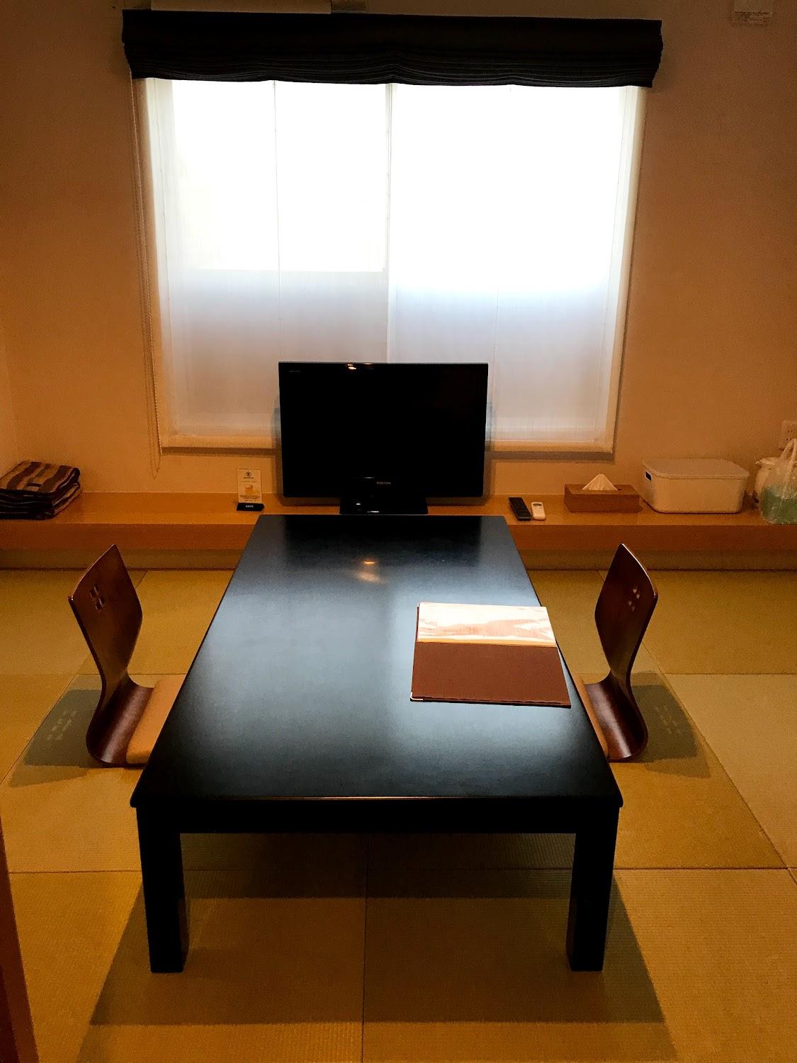 Cover Image for Hinasaku