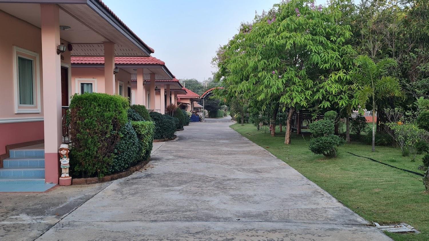 Cover Image for บ้านตะวันรีสอร์ท