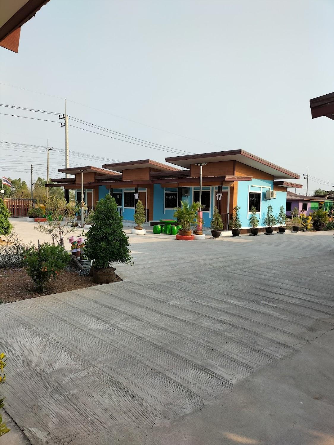 Cover Image for จิรกมล รีสอร์ท (Jirakamon Resorts)