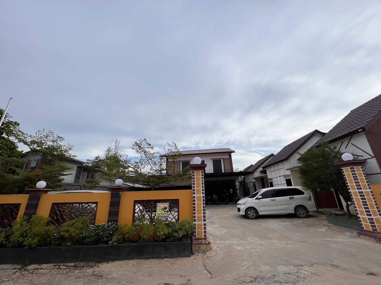 Cover Image for Grand Makassar Inn Singkawang