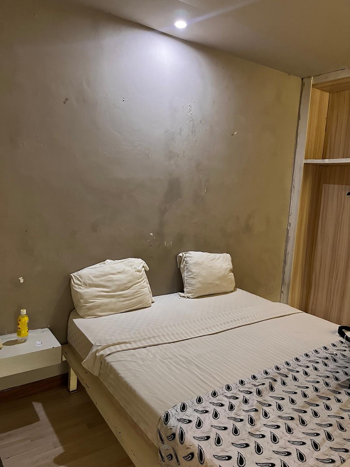 Cover Image for The L Hotel Entertainment