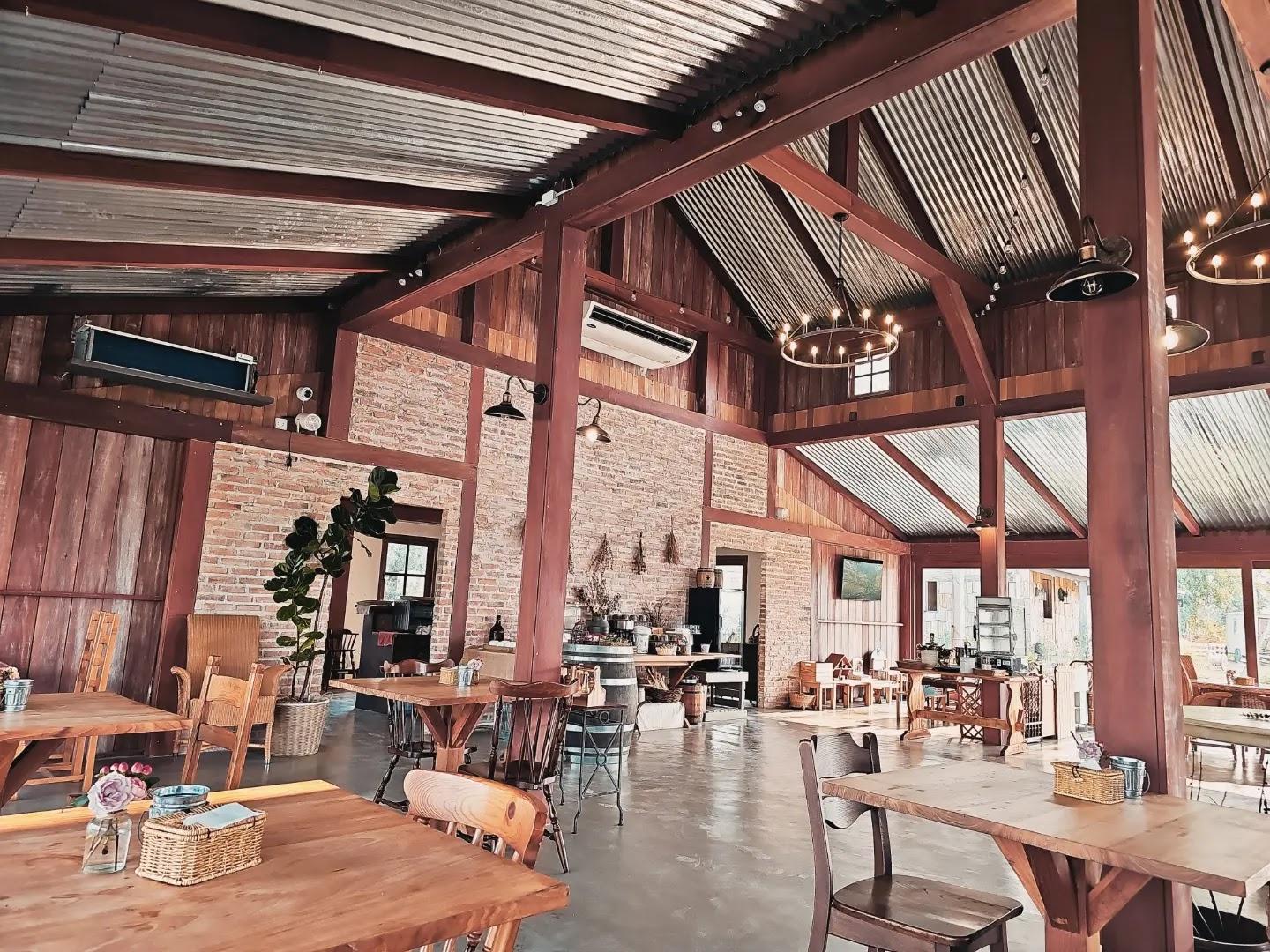 Cover Image for The Treat Farm Hotel