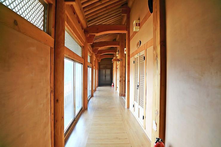 Cover Image for 산수유사랑채