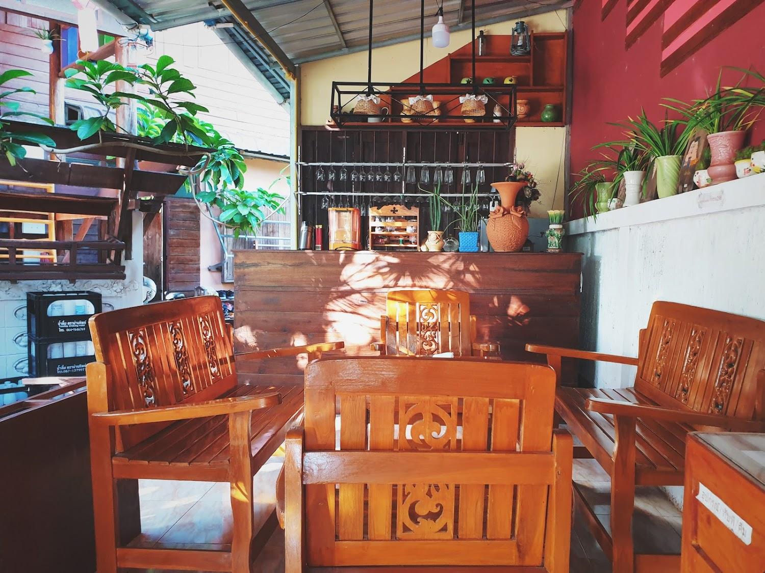 Cover Image for เฮือนน่านนิทรา (Nan Nitra Guest House)