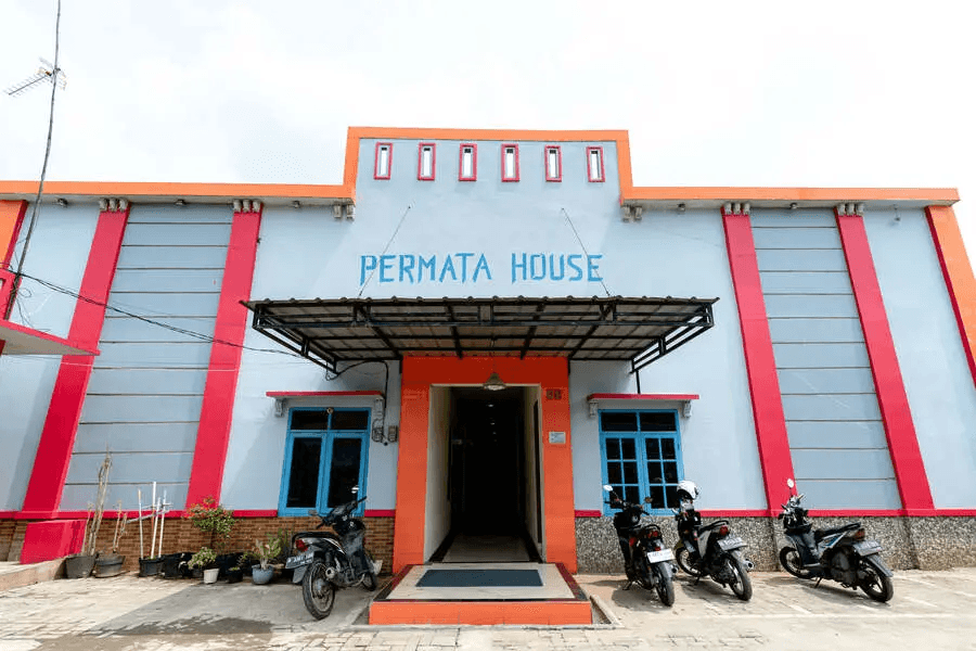 Cover Image for RedDoorz near Kelapa Gading