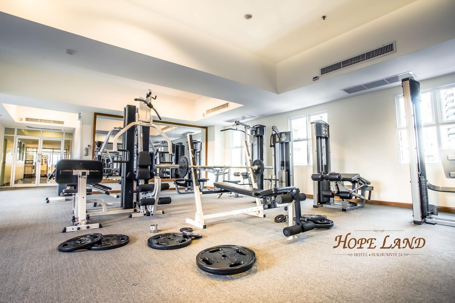 Cover Image for Hope Land Hotel Sukhumvit 24