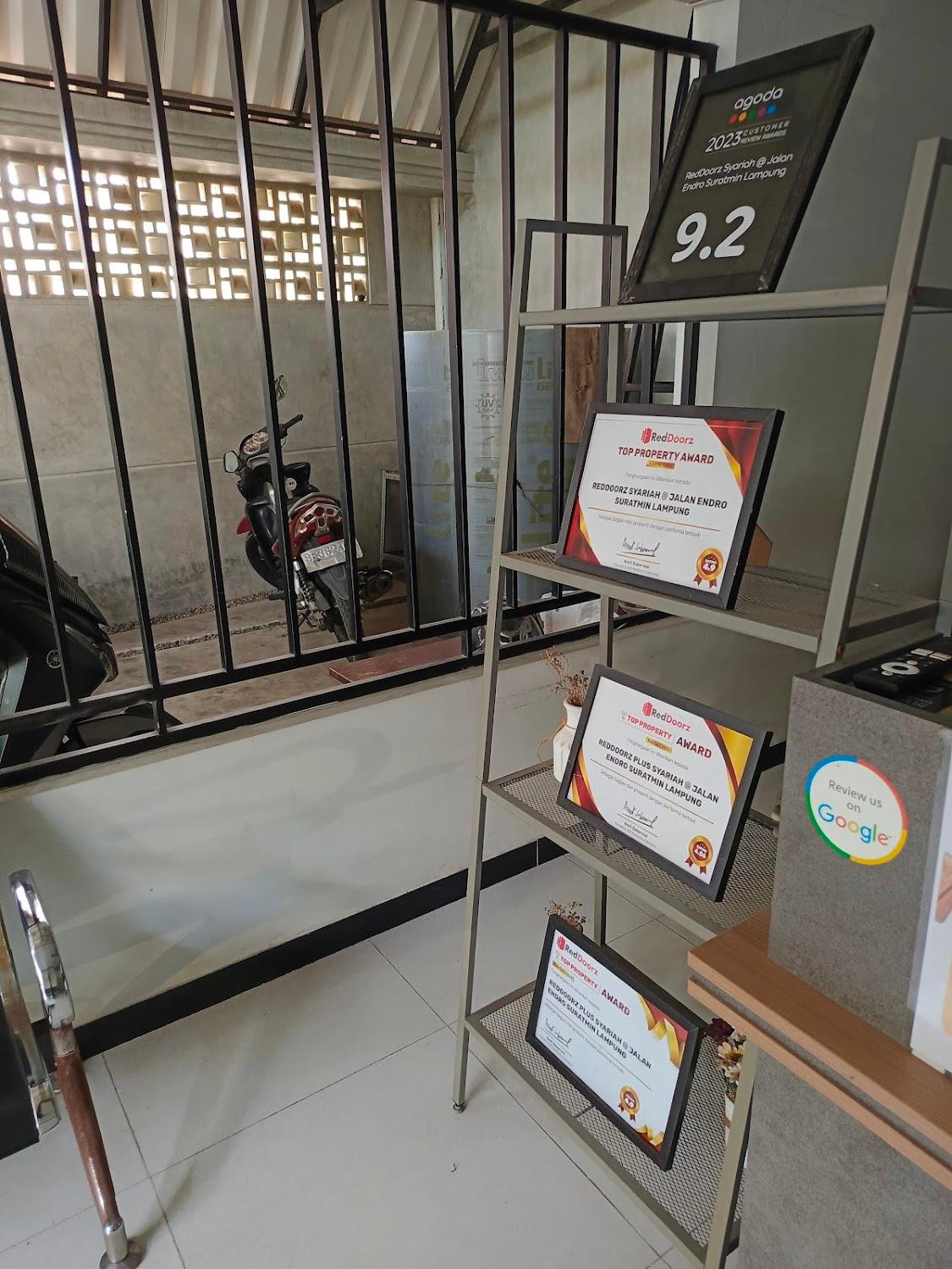 Cover Image for RedDoorz Plus Syariah @ Jalan Endro Suratmin Lampung