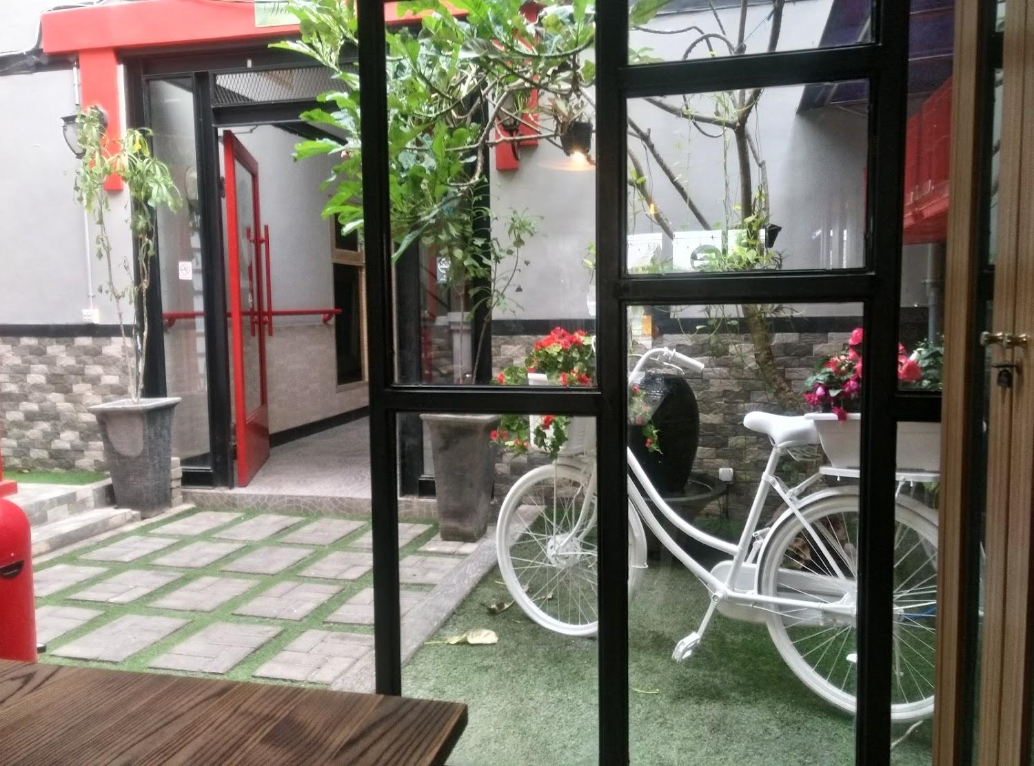 Cover Image for Kamariska Hostel