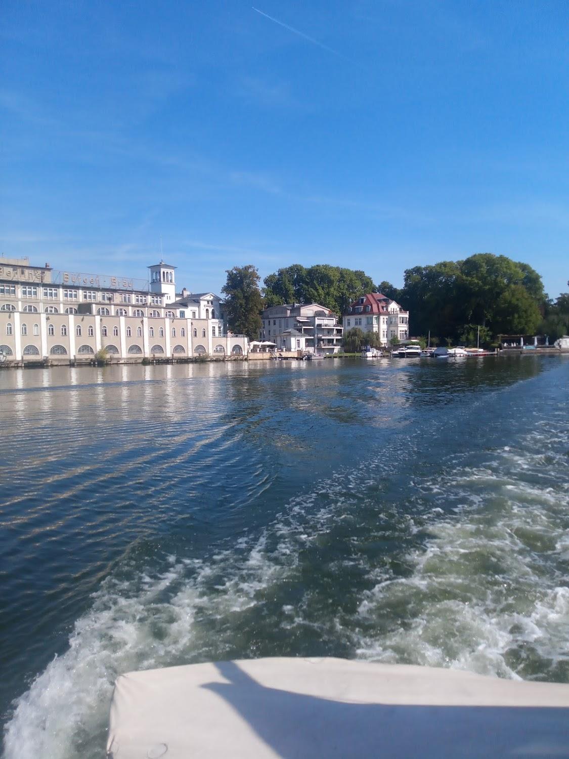 Cover Image for Seminar and guesthouse Flussbad Gartenstrasse