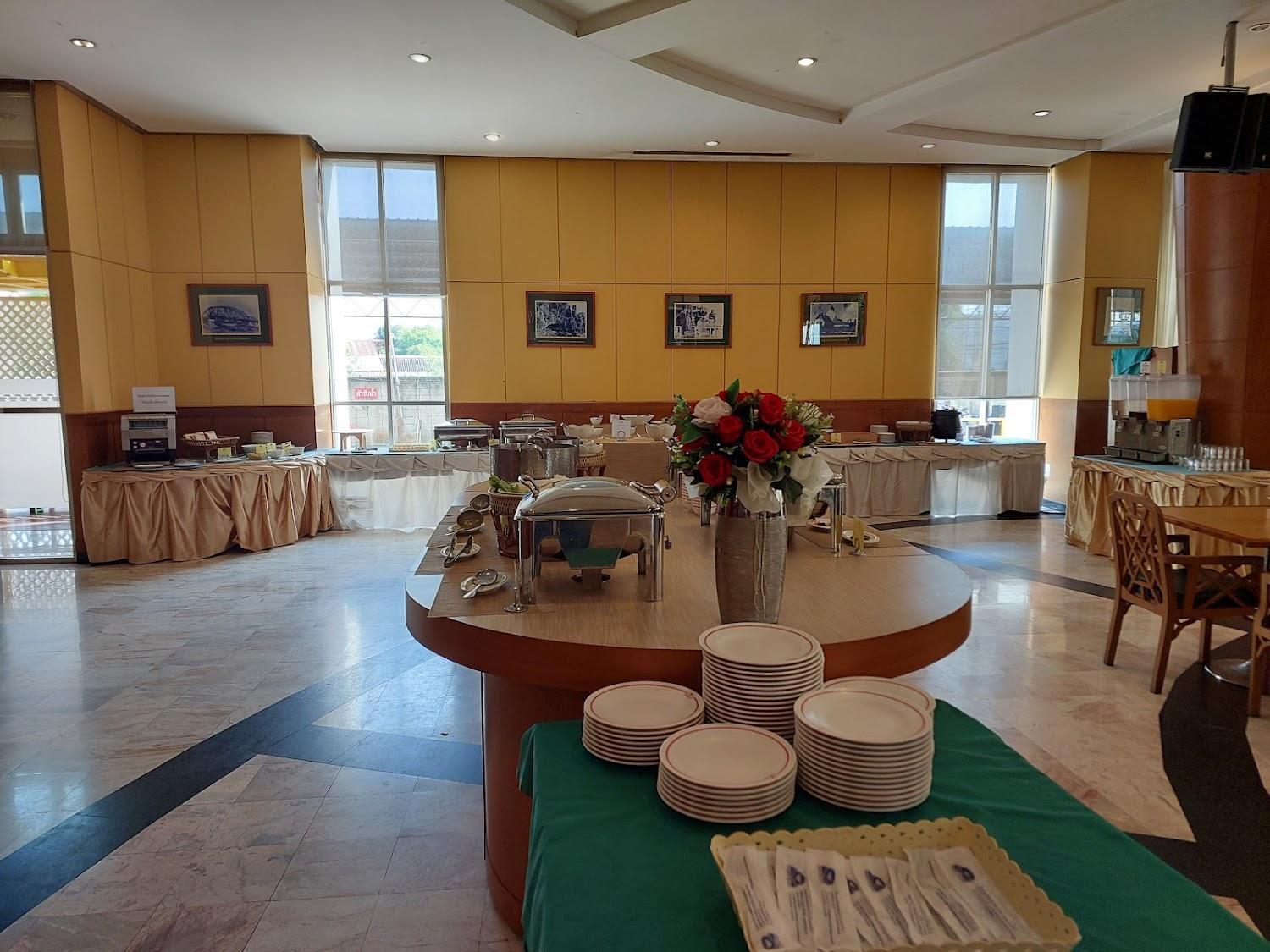 Cover Image for Diamond Plaza Hotel