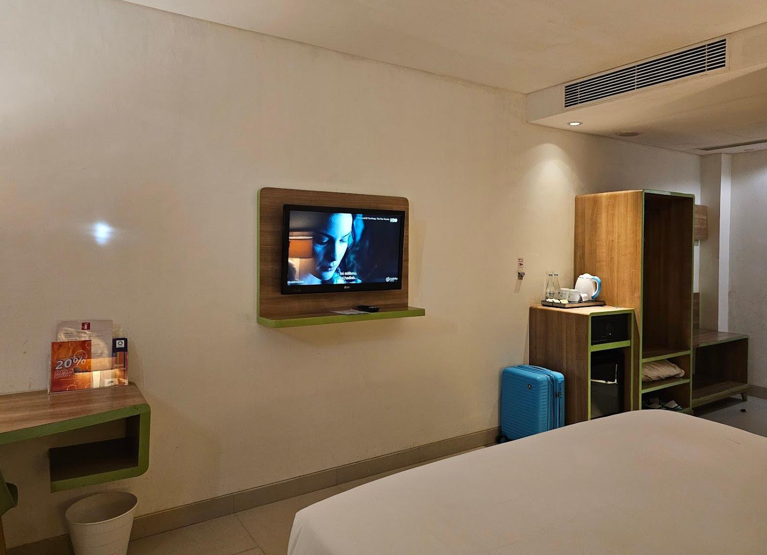 Cover Image for Grand Livio Kuta Hotel