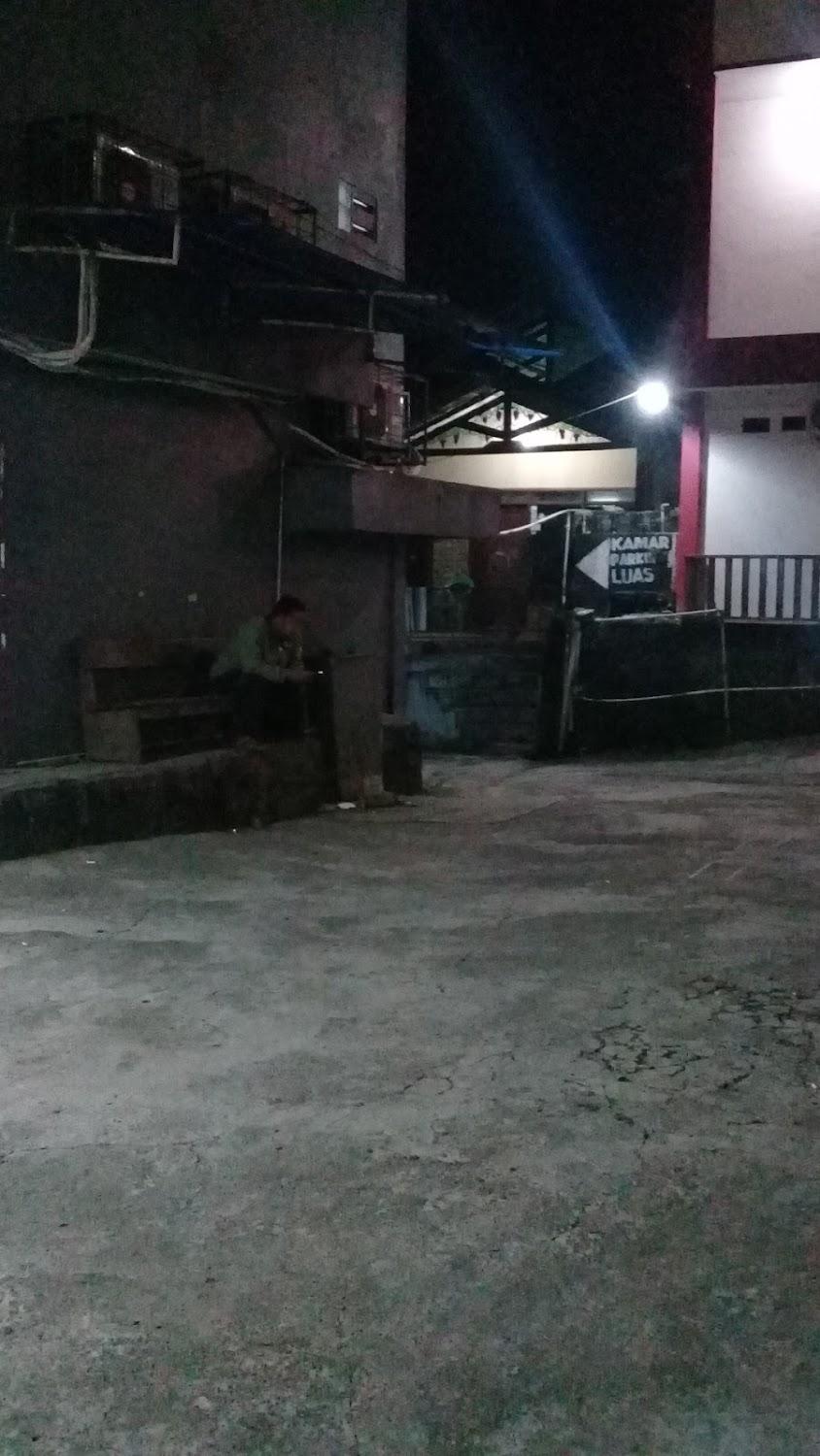Cover Image for RedDoorz @ Cibogo Puncak Bogor 2