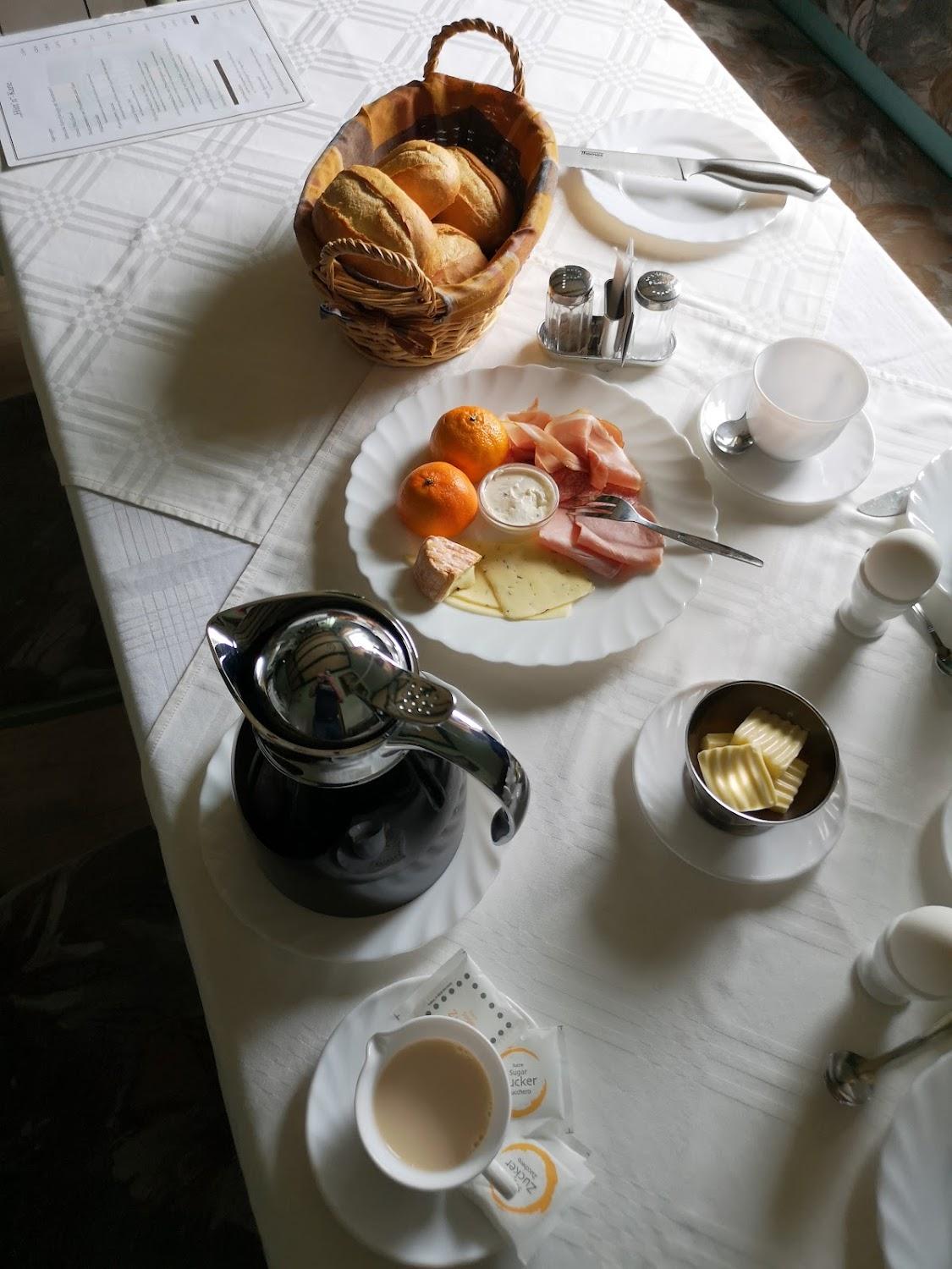 Cover Image for Gaststätte Waldfrieden - Erlebnisgastronomie Essen vom heißen Stein