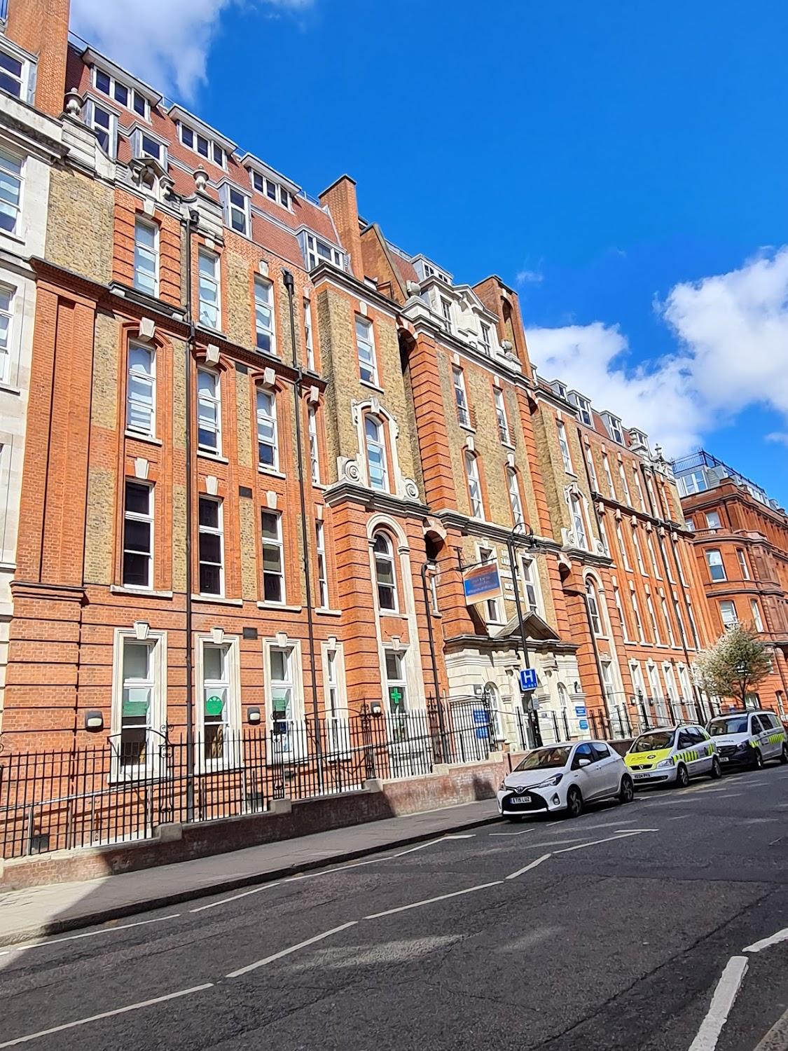 Cover Image for Weston House