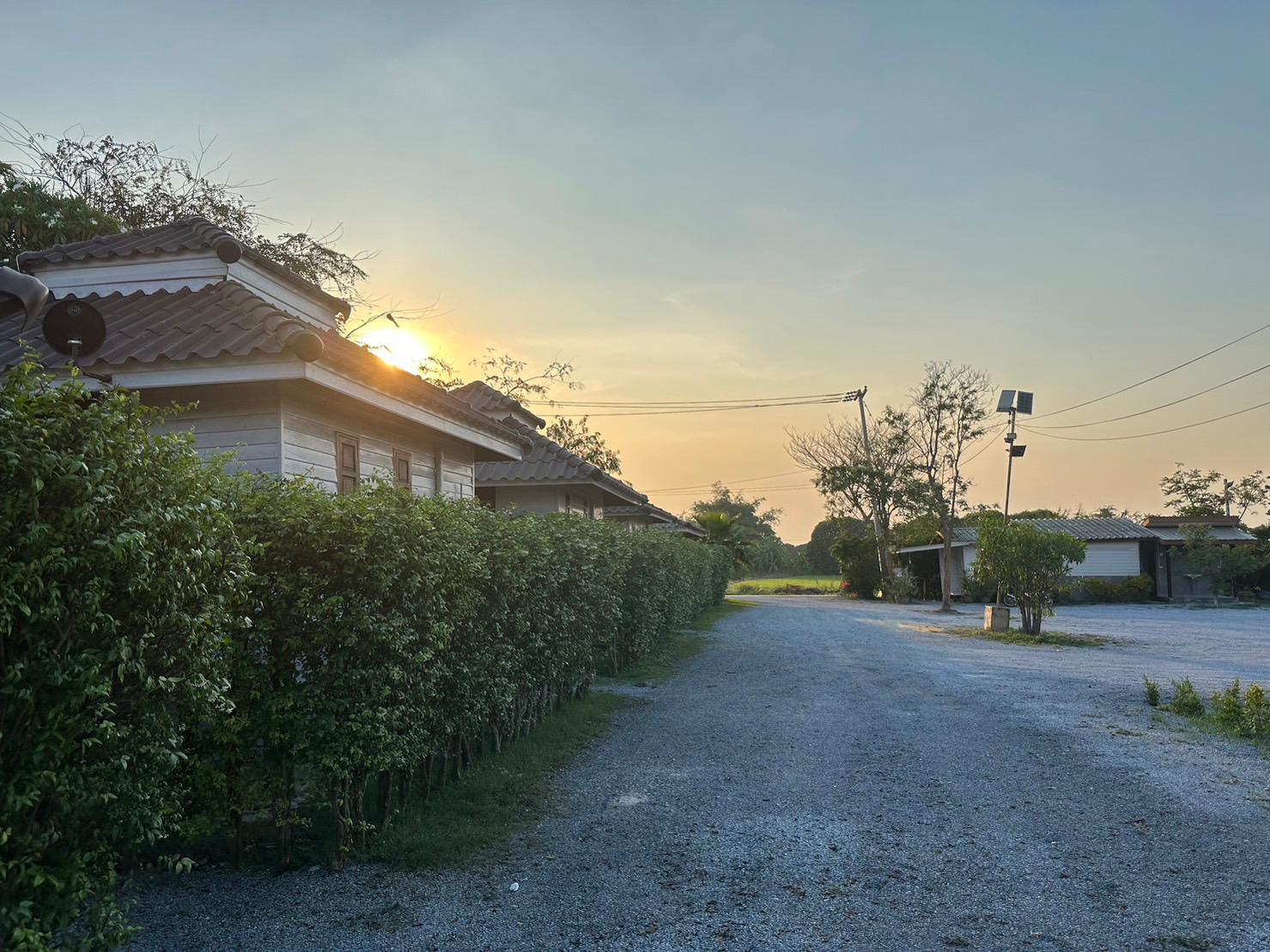 Cover Image for ธนรา รีสอร์ท