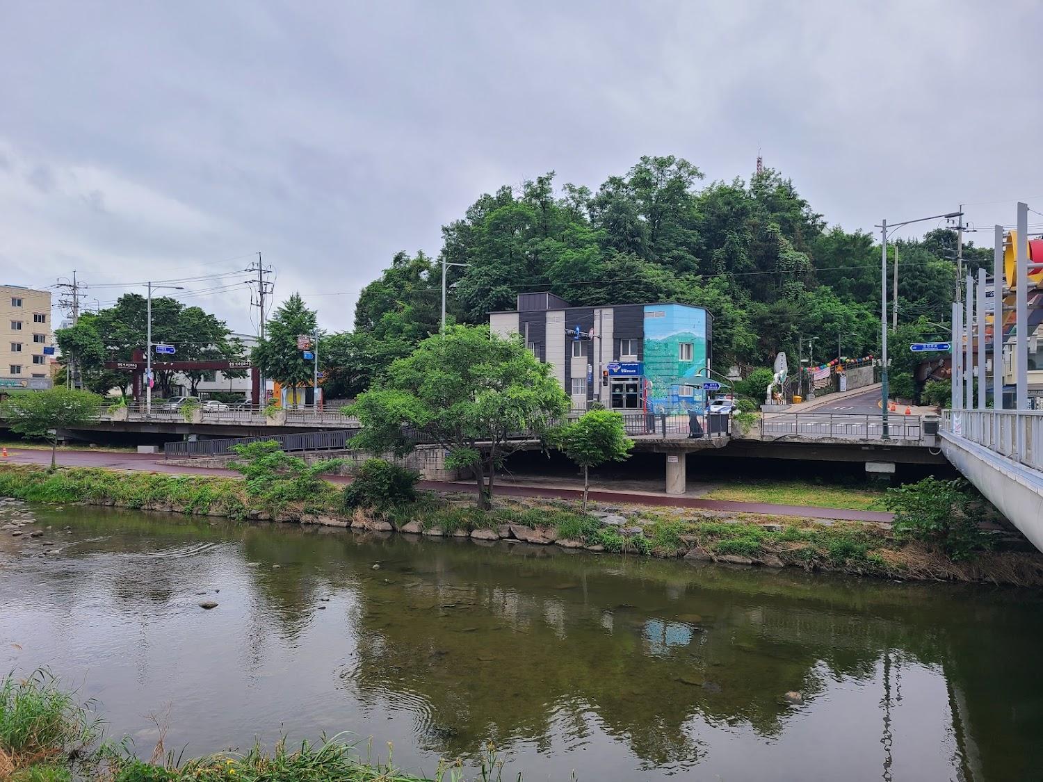 Cover Image for Gwangju Herb