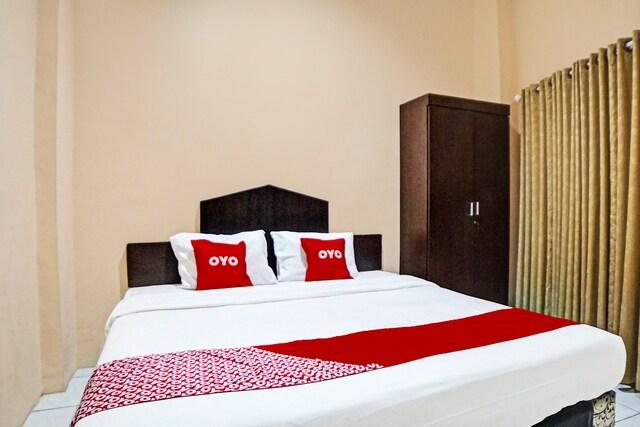 Cover Image for OYO 92158 Ralica Residence