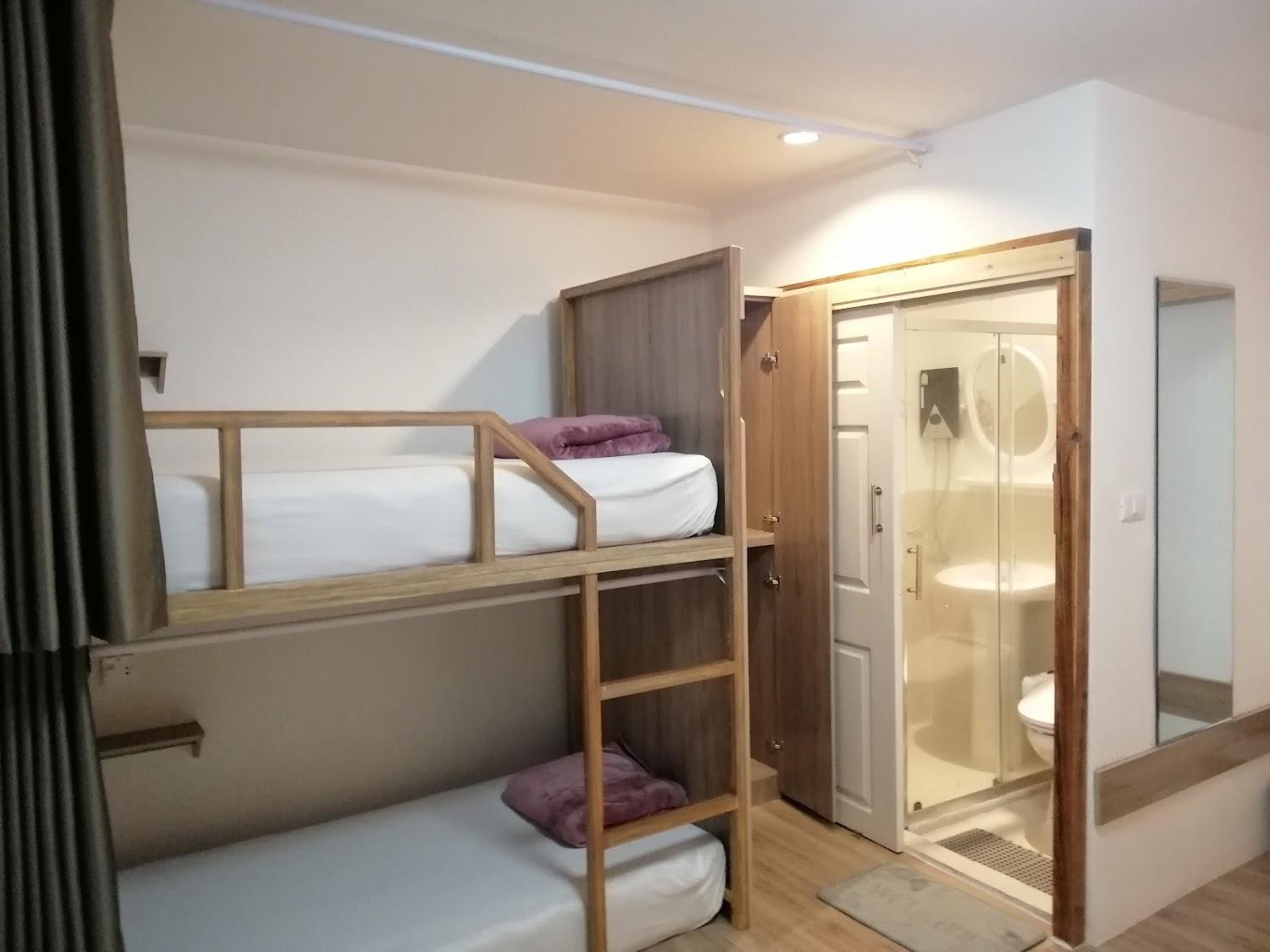 Cover Image for SHIBA DORM