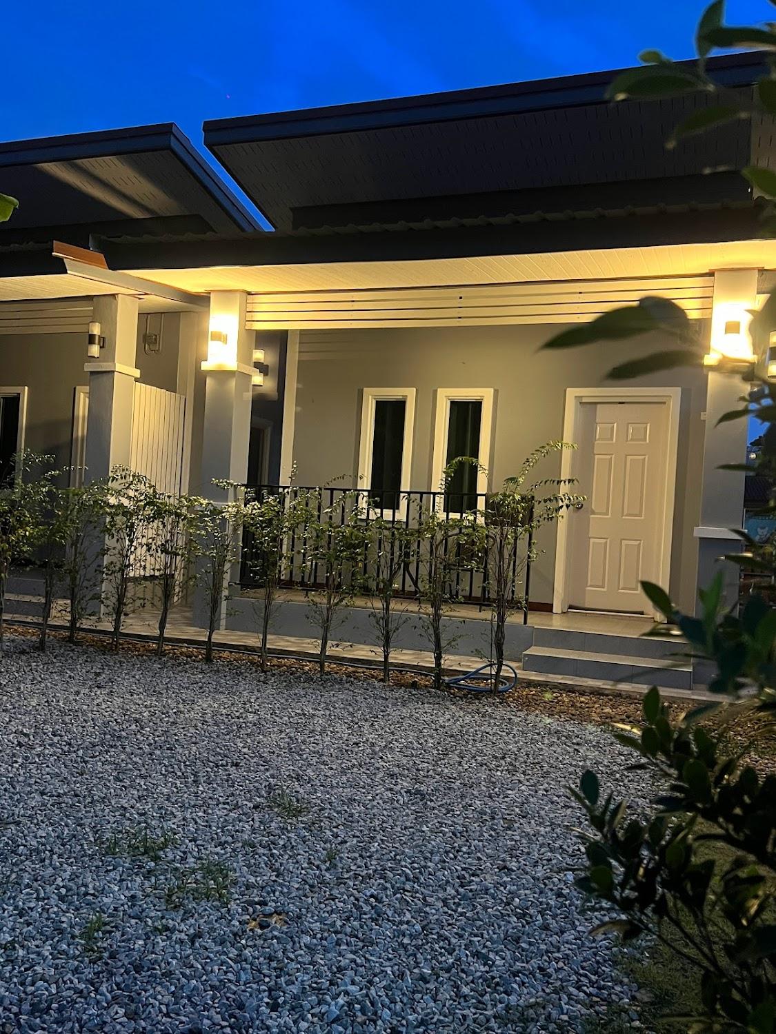 Cover Image for KP House