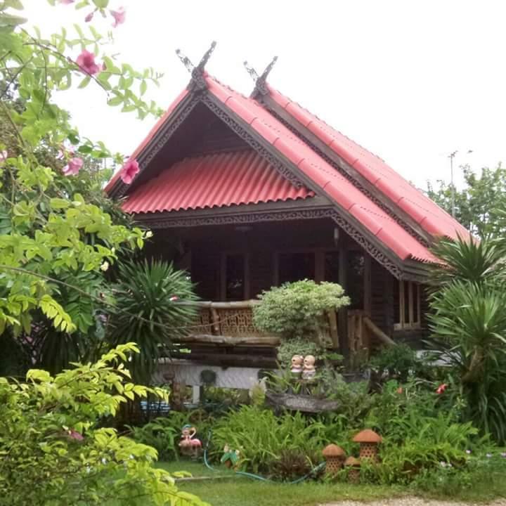 Cover Image for วังแก้วรีสอร์ท