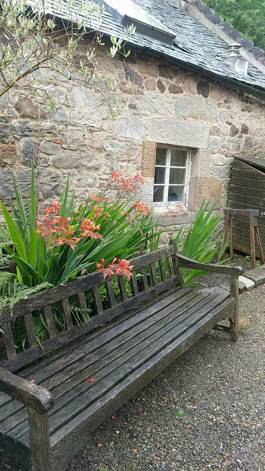 Cover Image for Hillend House Barn