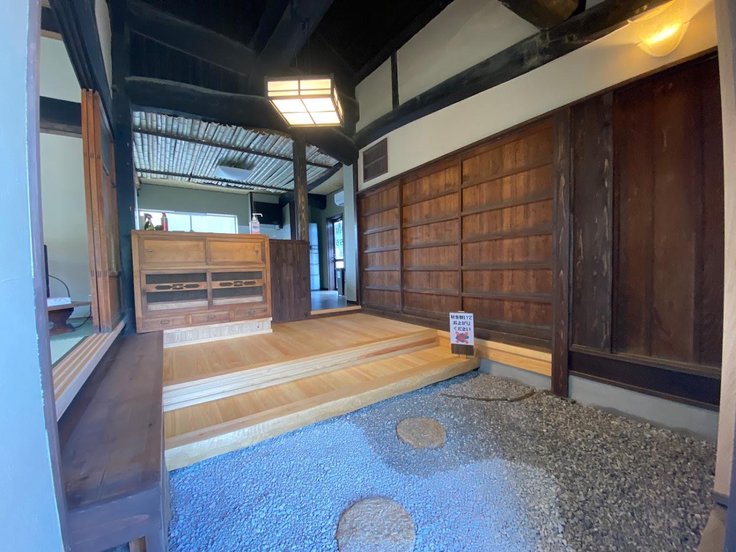 Cover Image for 古民家ゲストハウス藤乃庵