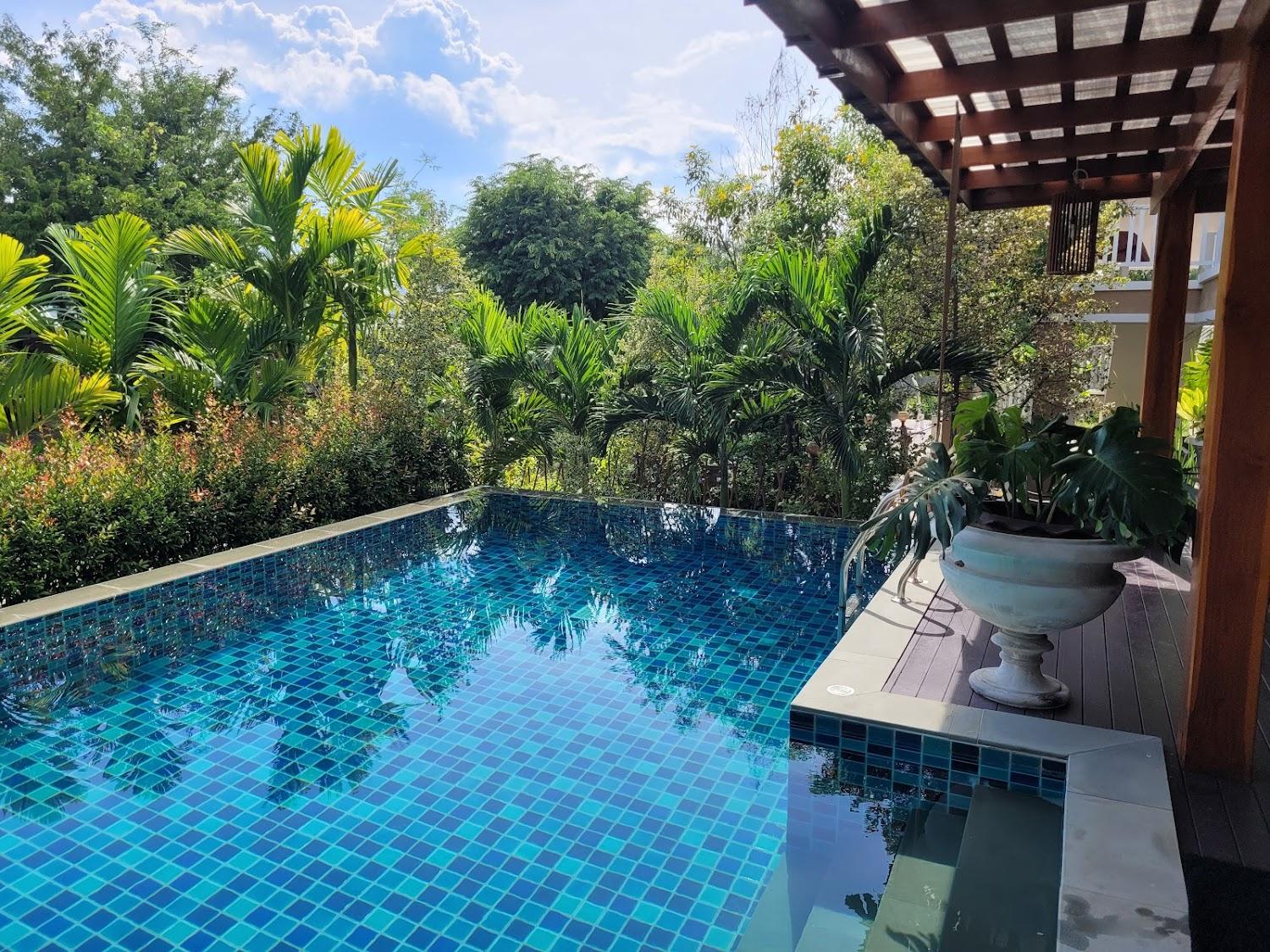 Cover Image for Siriporn Resort