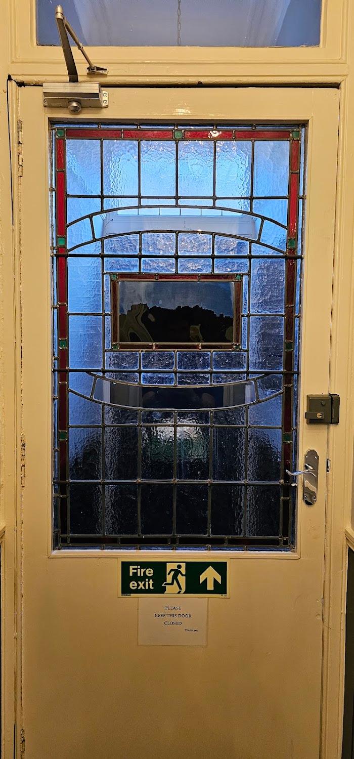 Cover Image for Browns Bed and Breakfast