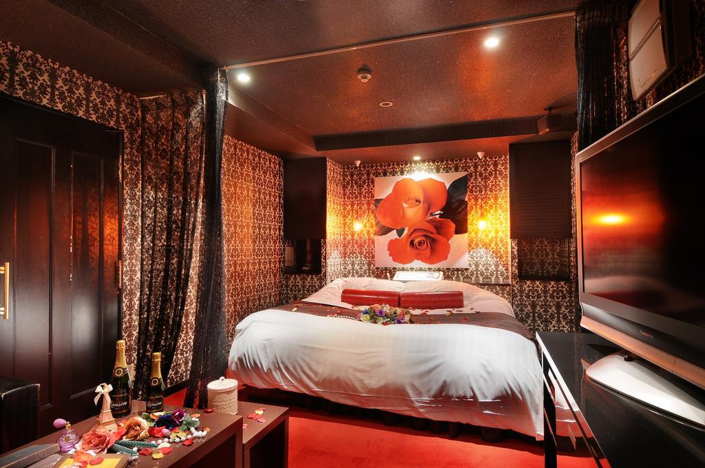 Cover Image for Hotel Magical Little Pumpkin The Secret Garden